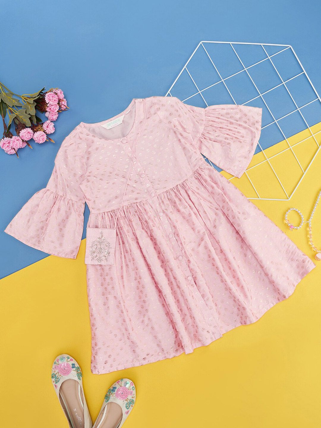 AKKRITI BY PANTALOONS Girls Flared Sleeve Fit & Flare Dress