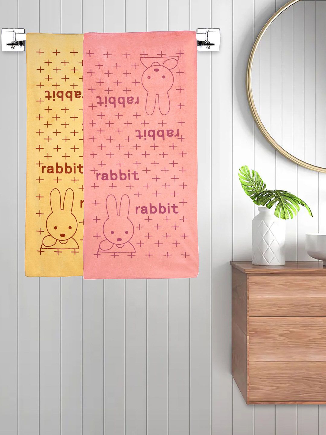 FABINALIV Yellow & Pink 2 Pieces Printed 300 GSM Cotton Bath Towels
