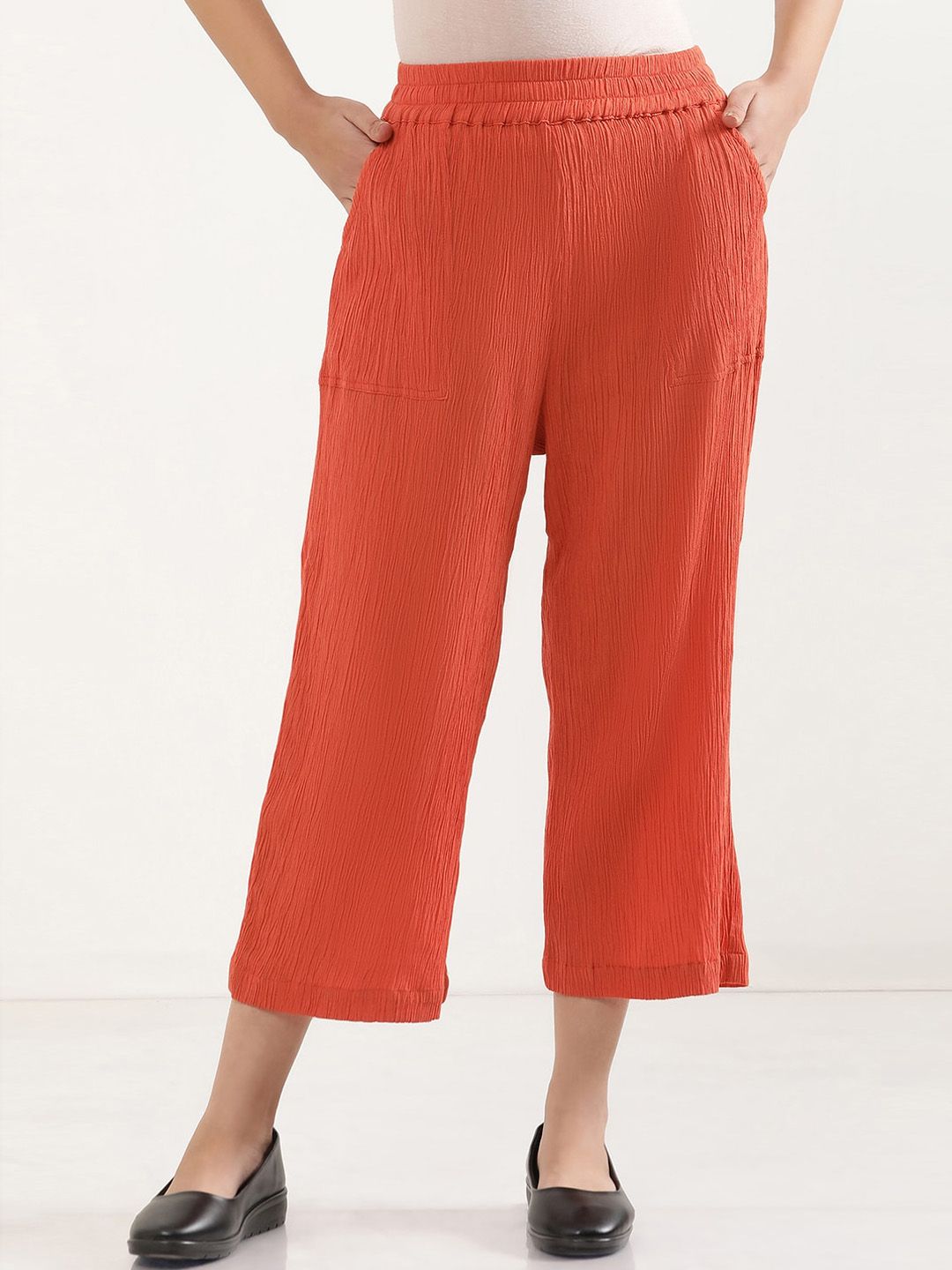 elleven Women Loose Fit Mid-Rise Parallel Trousers