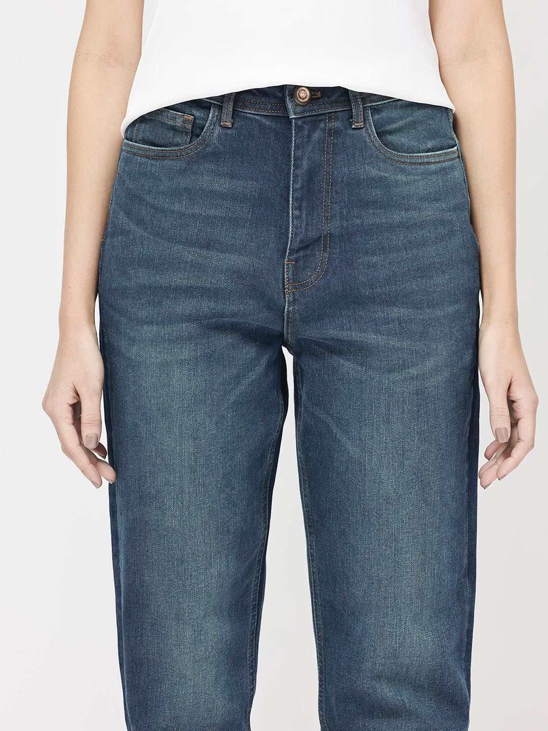Blue Plain Mom Fit Fit Mid Rise Jeans