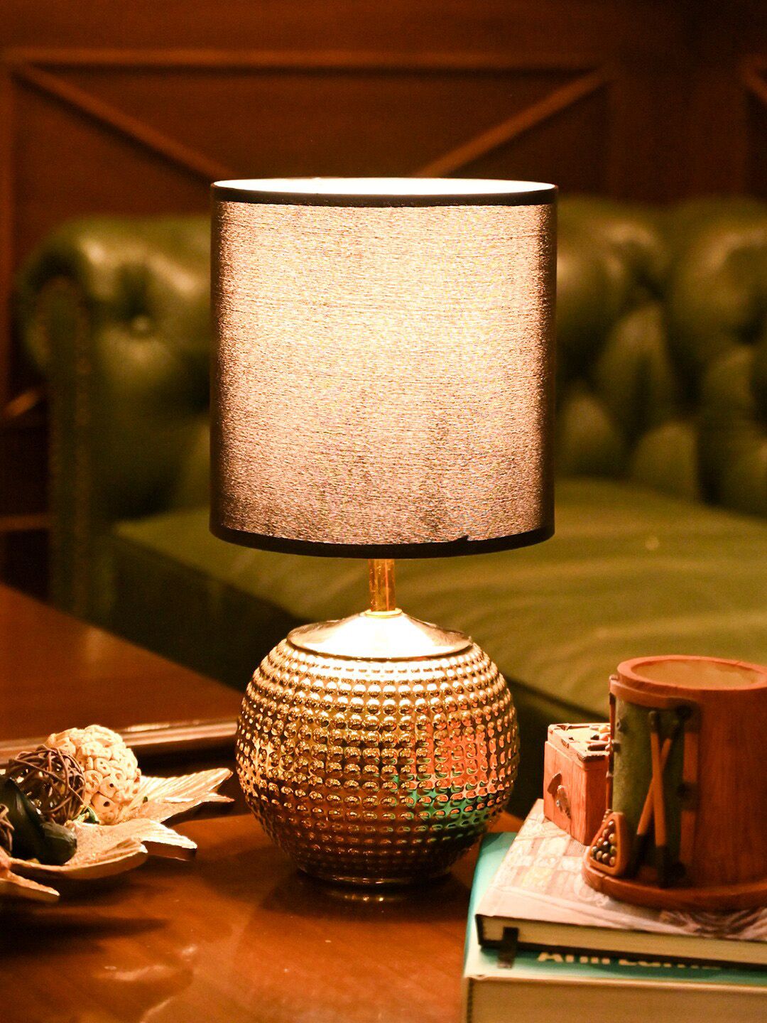 MARKET99 Warm Yellow Ceramic Cylinder Textured High Quality Electrical Table Lamps