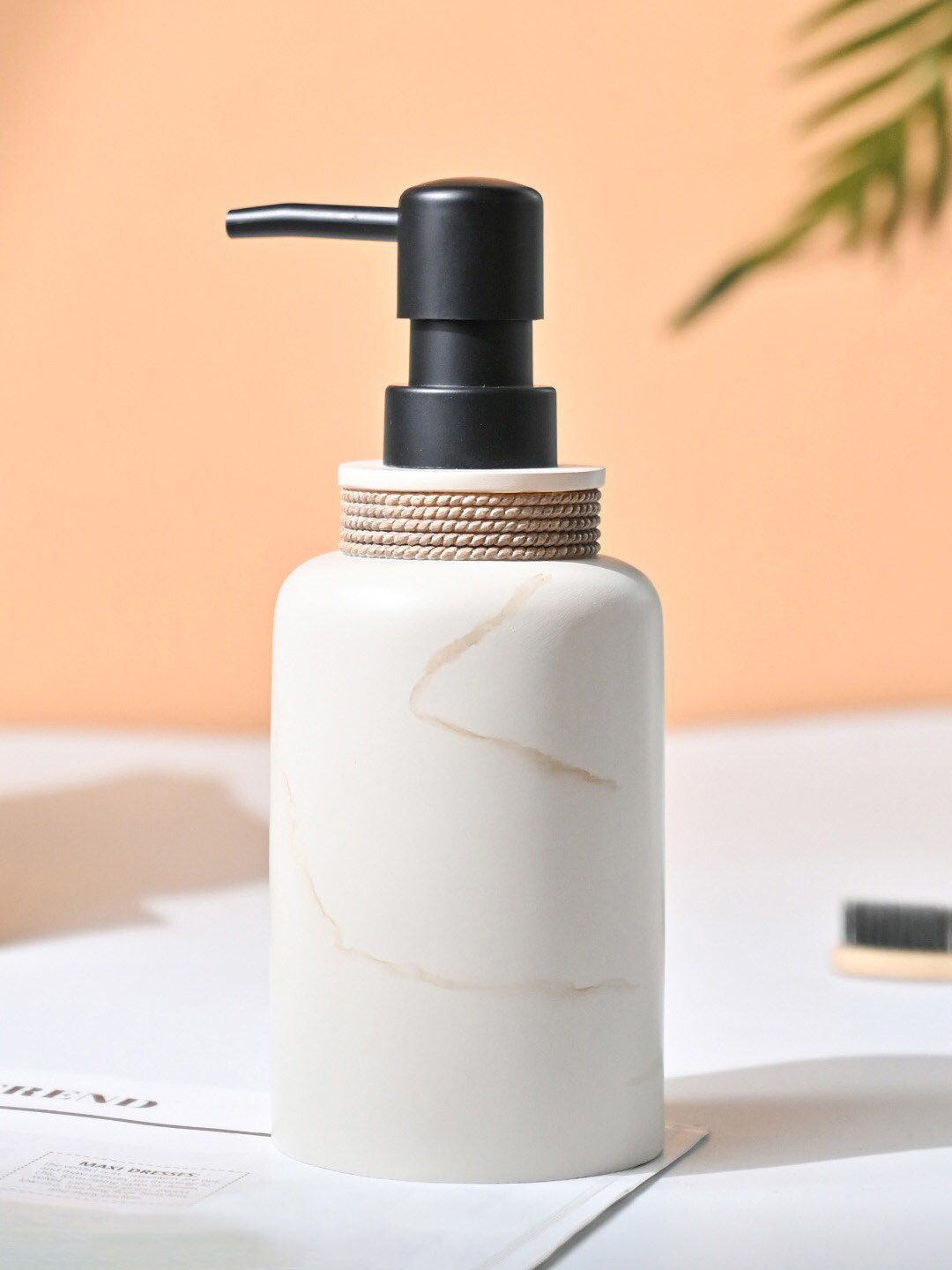 MARKET99 Unisex Beige Bathroom Accessories