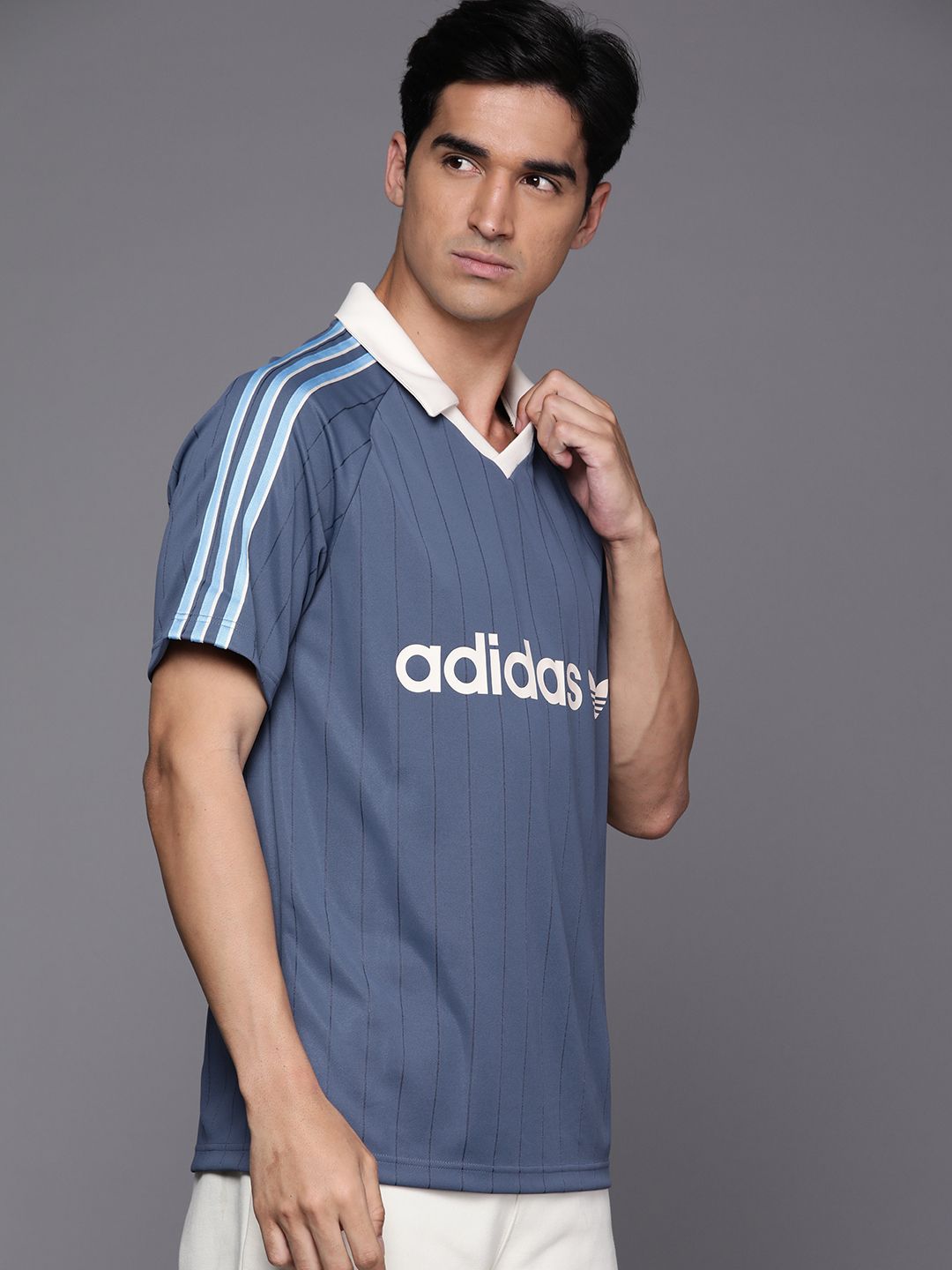 Buy ADIDAS Originals Striped Jersey - Tshirts for Men 28144434