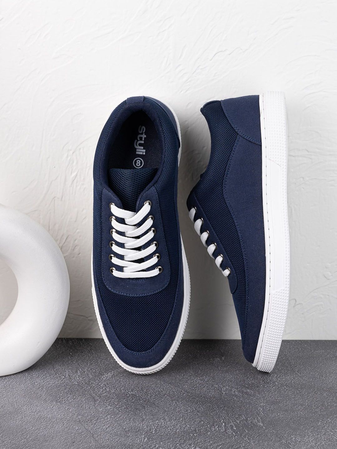 Styli Men Low Top Canvas Mesh Detail Lace Up Sneakers