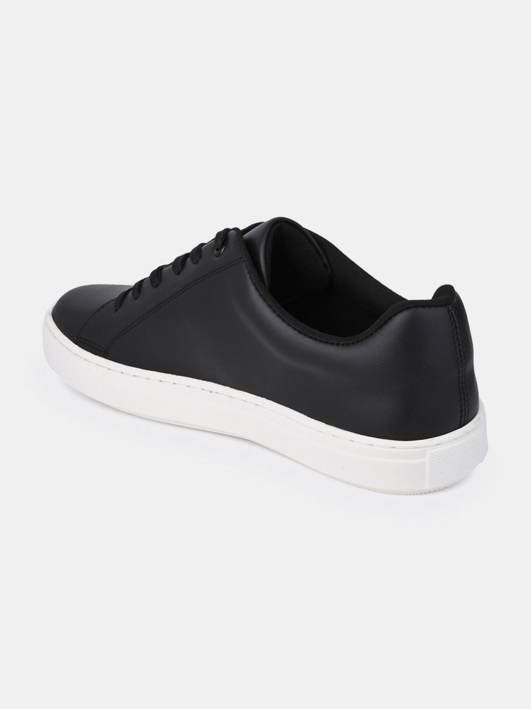 IRENISA × FOOT INDUSTRY MOCCASIN SNEAKER Buy Styli Faux Leather Lace Up Sneakers - Casual Shoes for Men