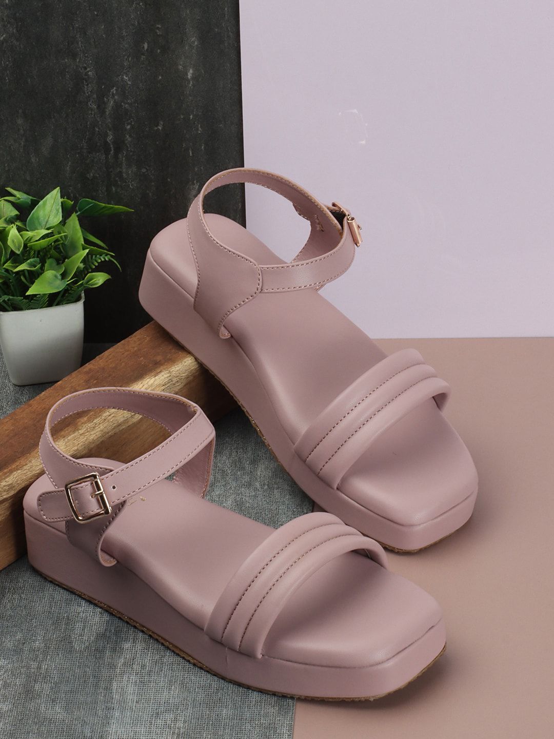 DressBerry Pink Open Toe Flatform Heels