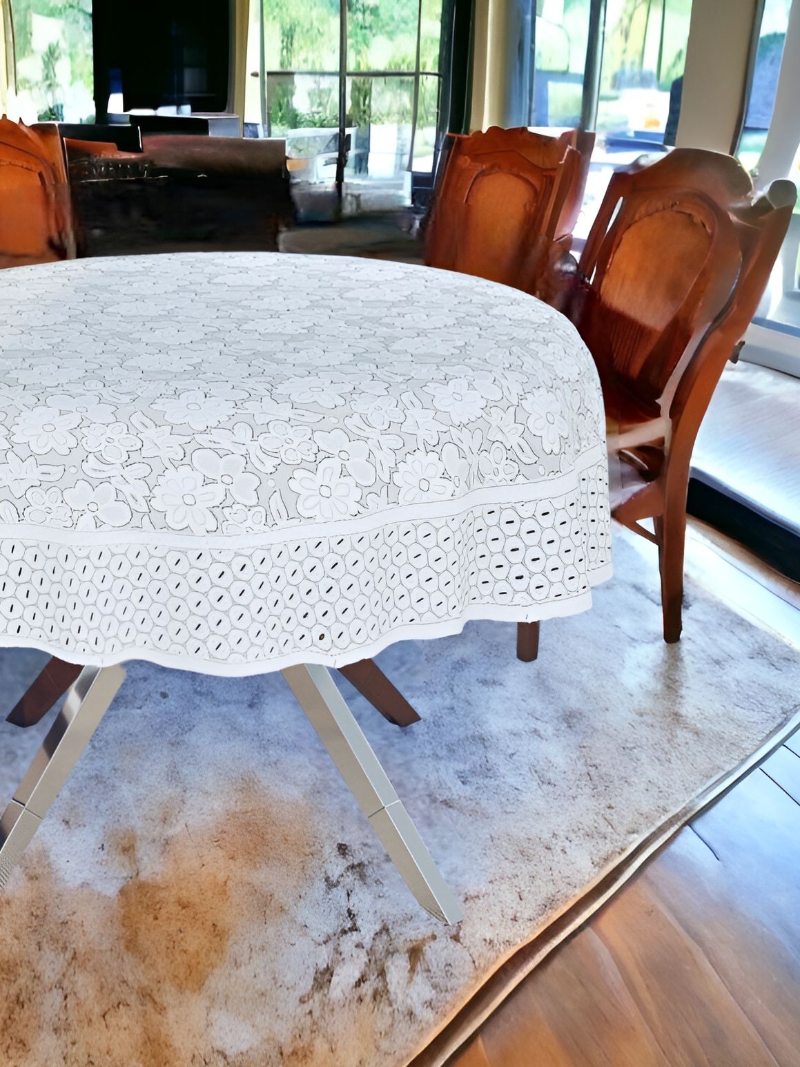 BIGGER FISH White Floral Embroidered Cotton 8-Seater Table Cover