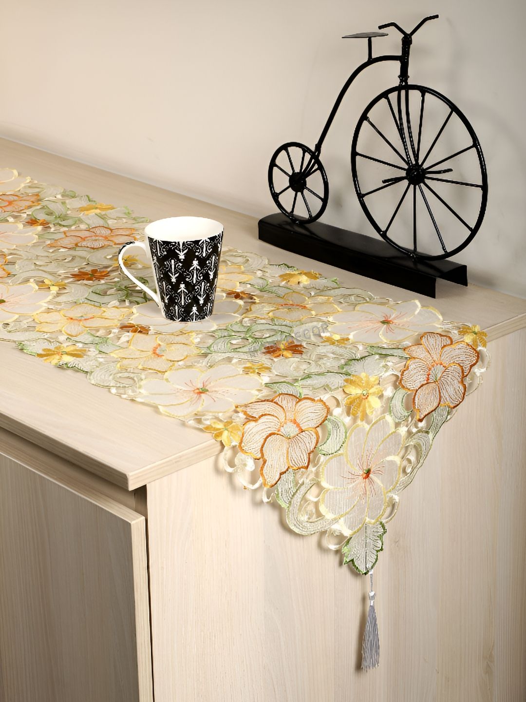 TANLOOMS Yellow & Green Floral Embroidered Table Runner