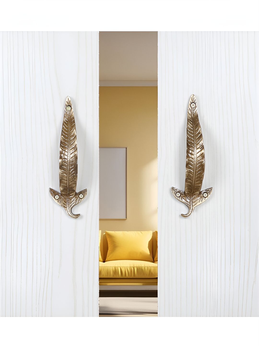 Two Moustaches 2-Pcs Brown Leaf Design Brass Door Handle
