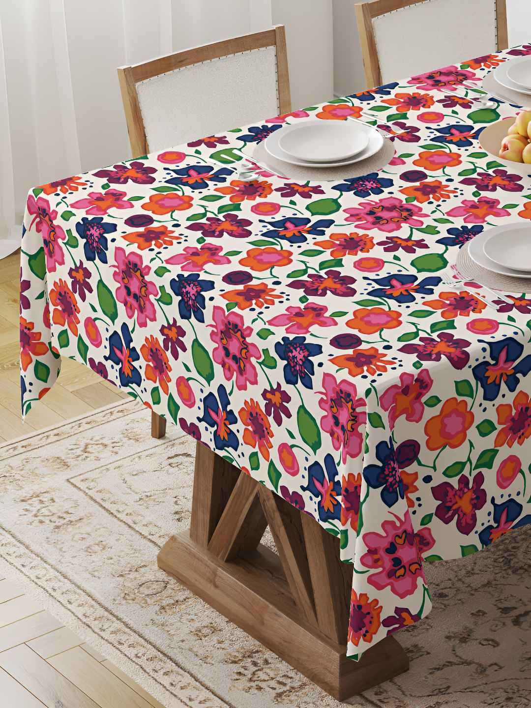 HOME COLORS.IN White Floral Cotton 4-Seater Table Cover