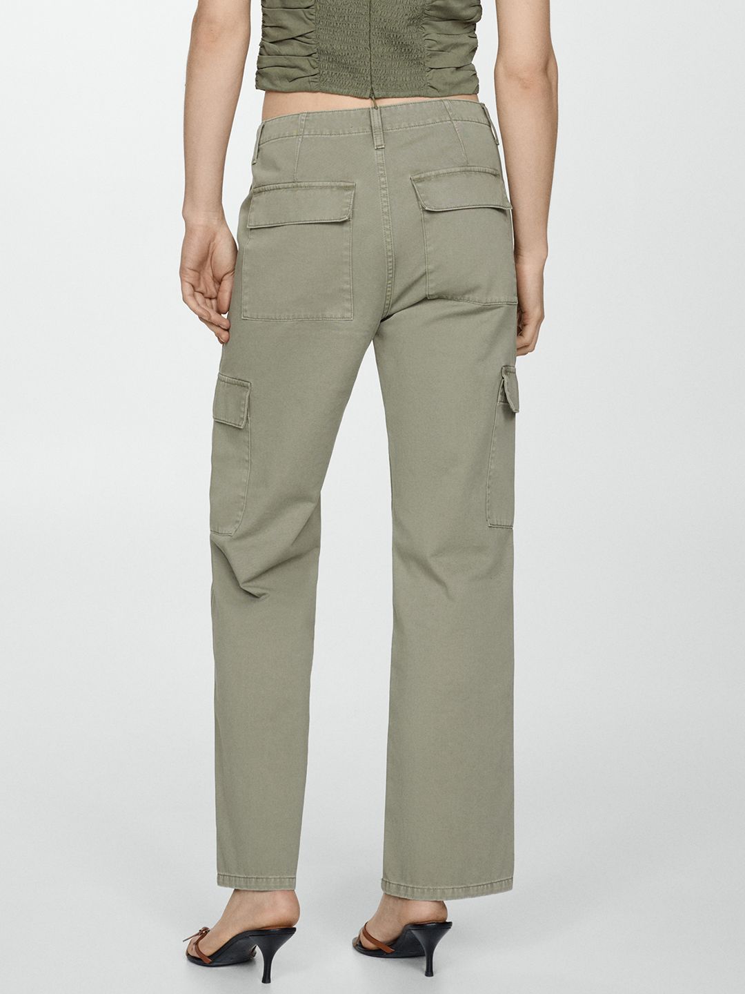 Cotton Loose Fit Cargo Style Jeans