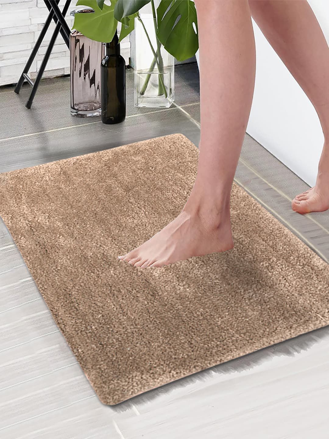 Aura Brown 1850 GSM Anti Skid Microfiber Bath Rugs