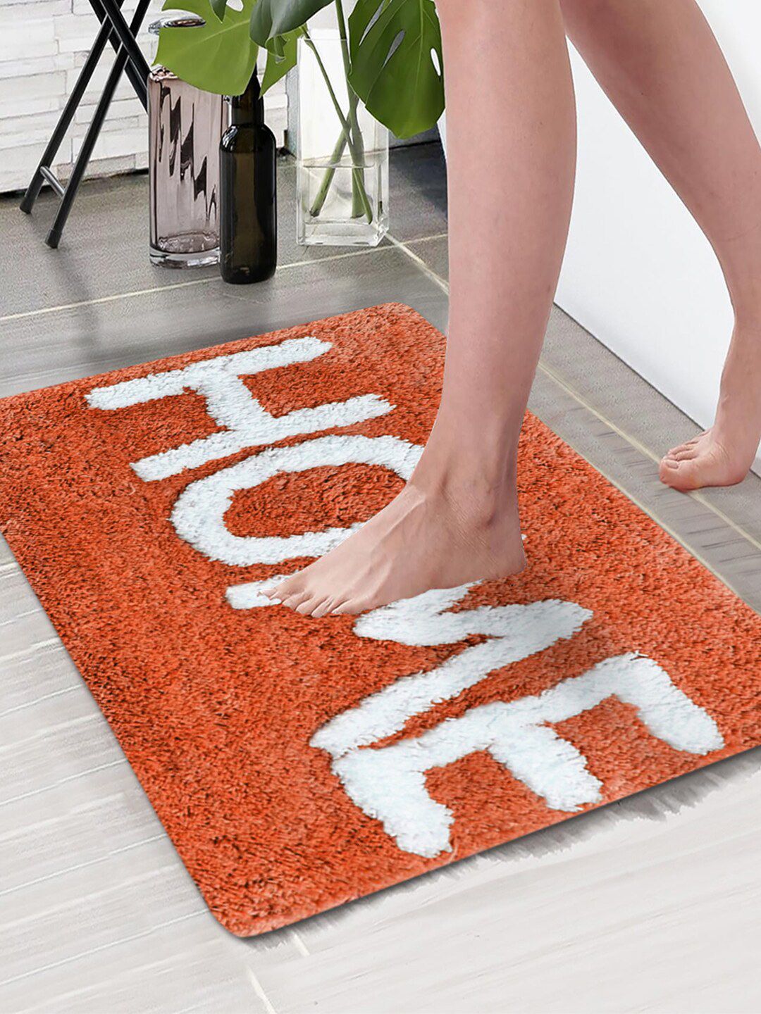 Aura Peach & White Printed 1850 GSM Anti Skid Bath Rug