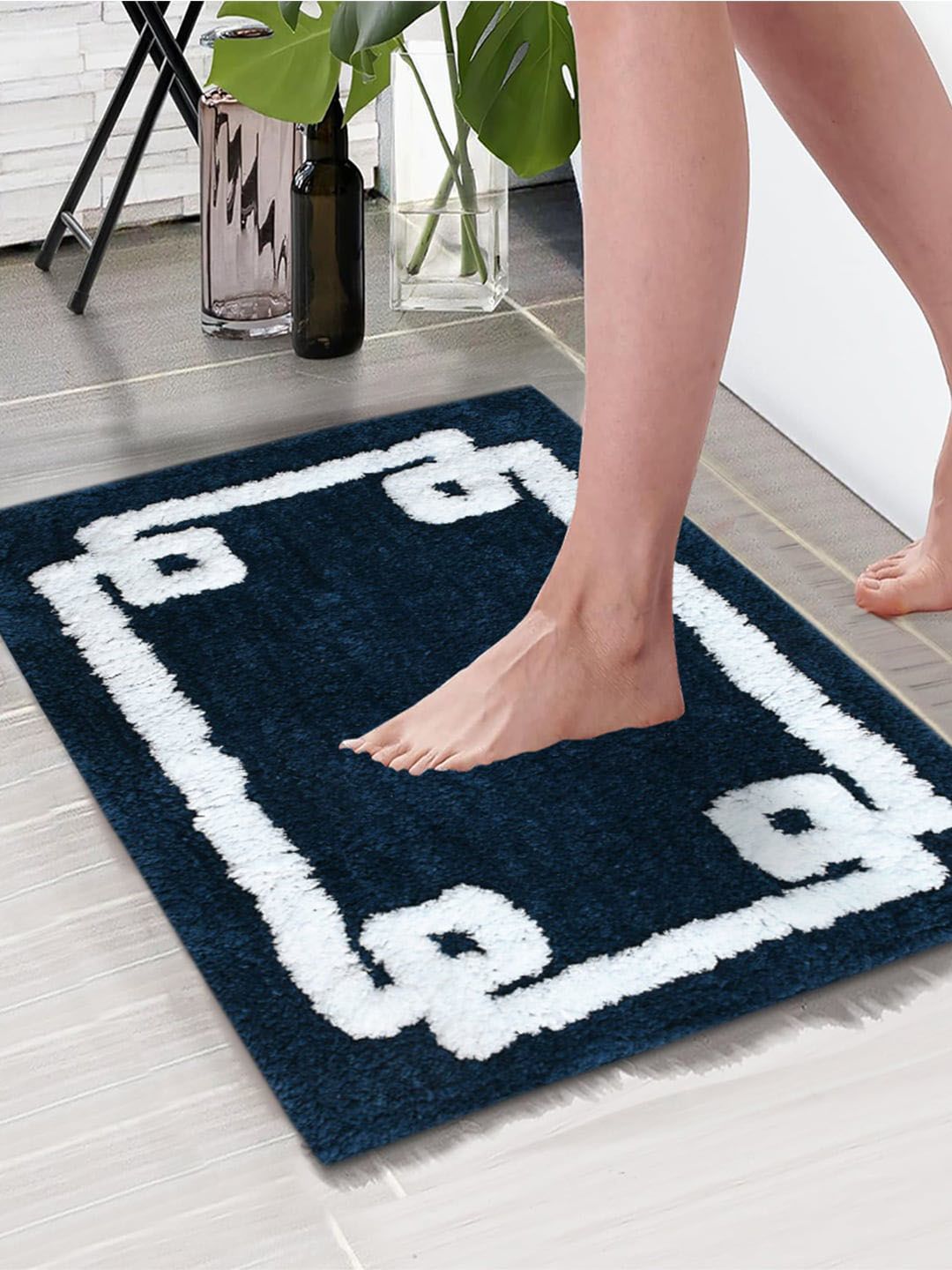 Aura Navy blue & White Self-Design 1850 GSM Anti-Skid Microfiber Large Bath Mat