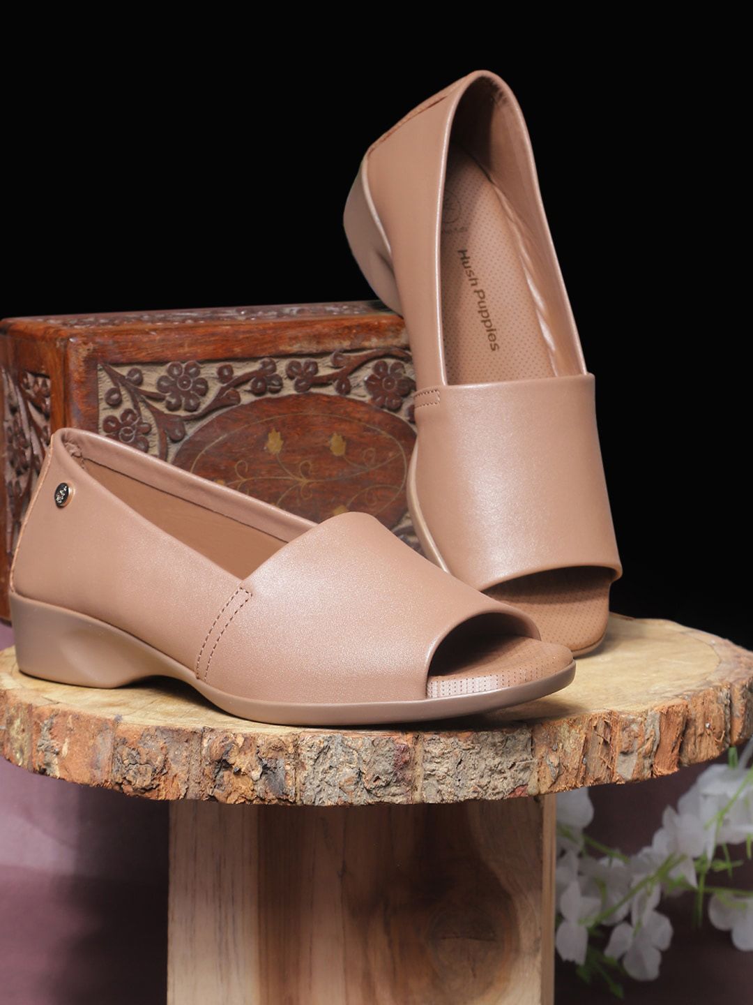 Hush Puppies Hush Puppies Peep Toe Leather Ballerinas