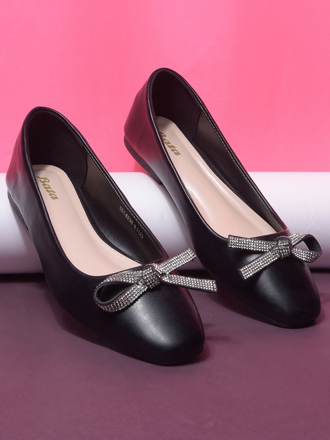 Bata Round Toe Bows Detail Ballerinas