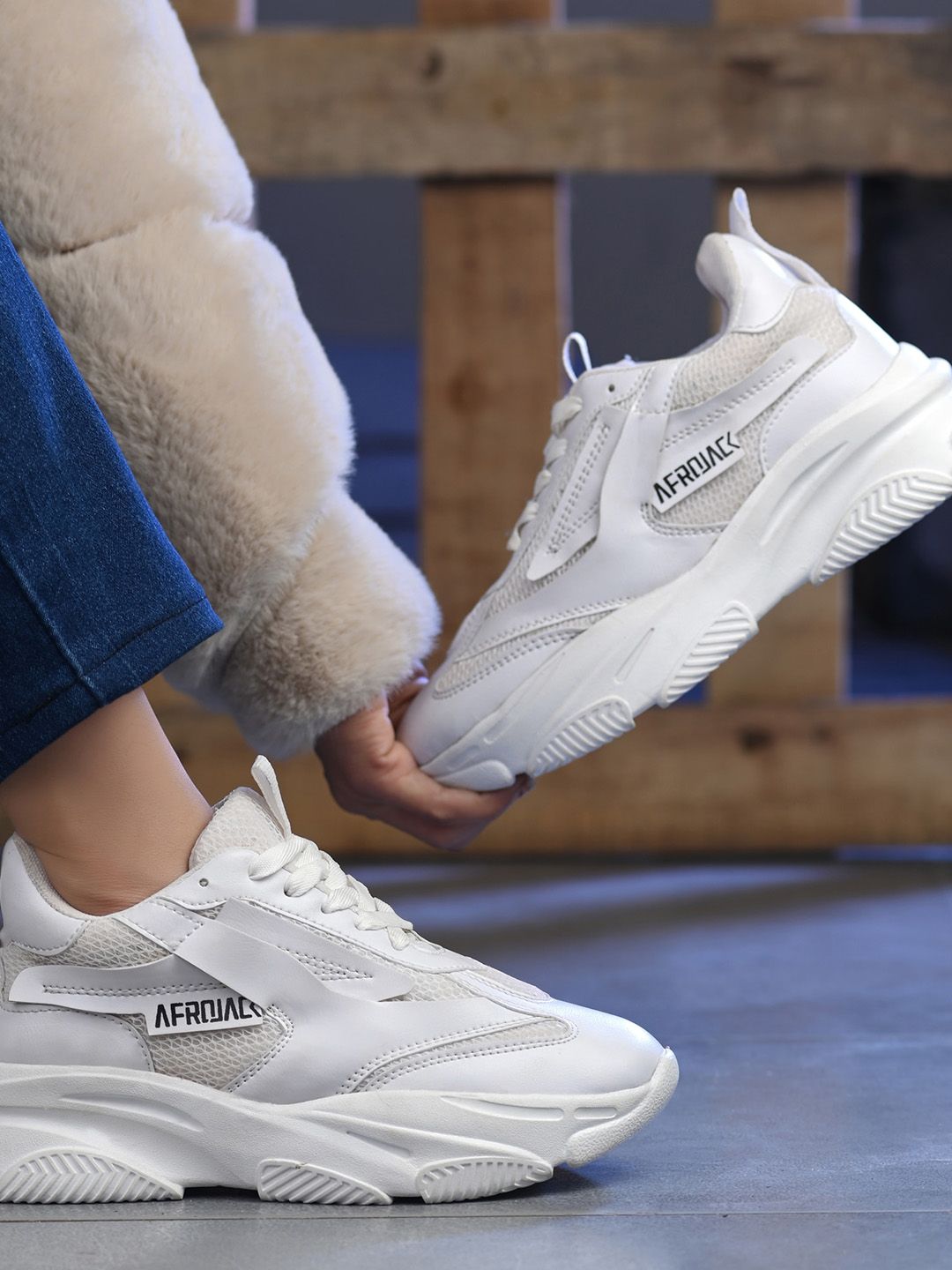 AfroJack Women Textured Sneakers