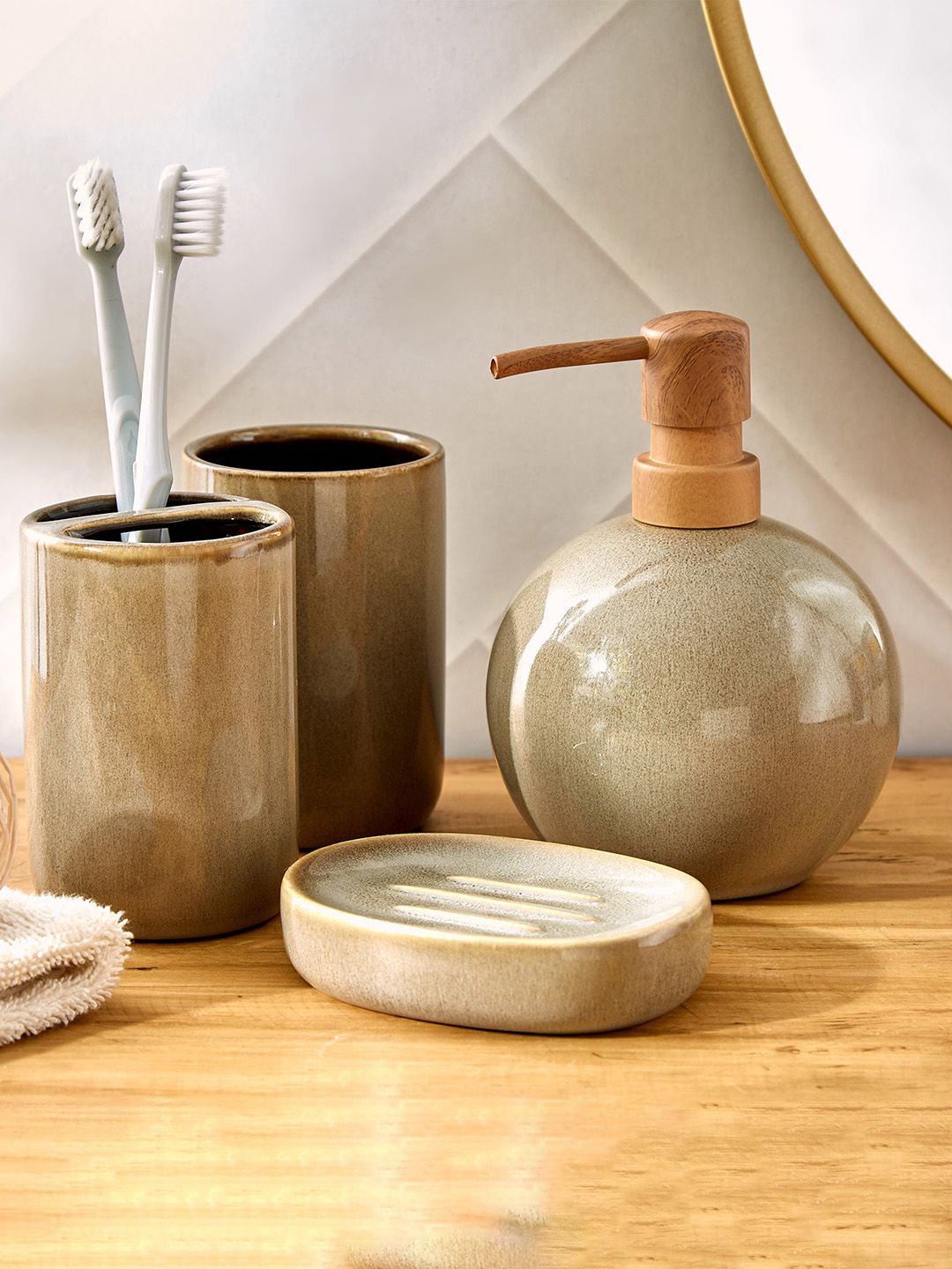 Home Centre Noelle Reactive Green Ceramic Toothbrush Holder