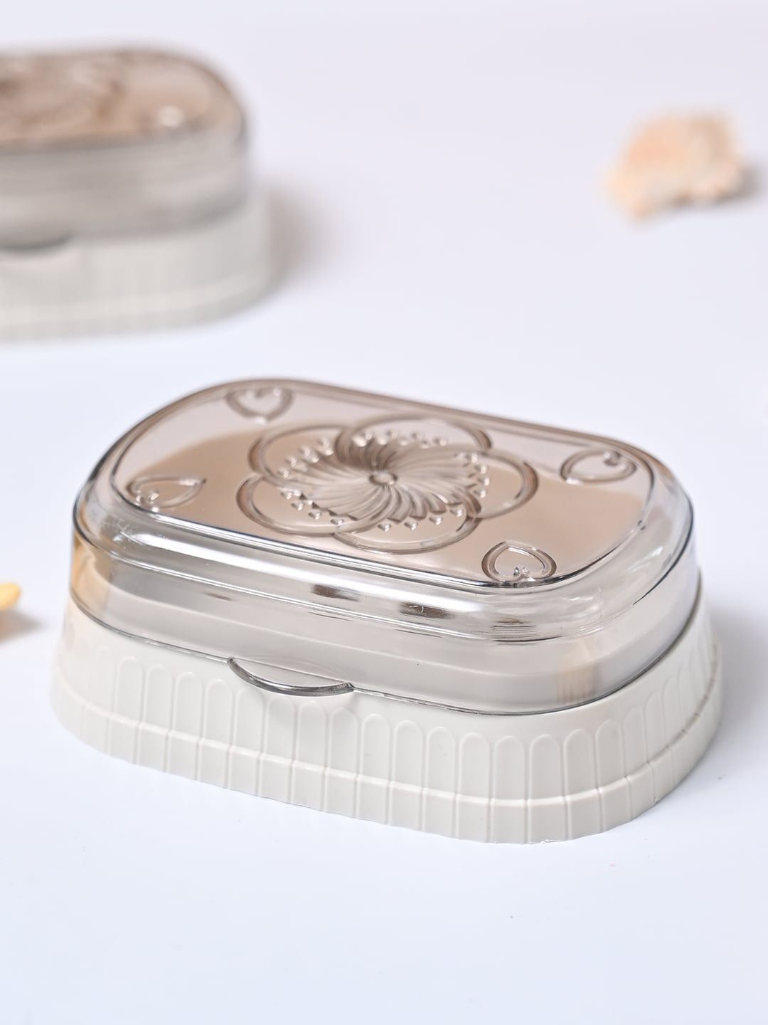 MARKET99 White & Grey Floral Printed Soap Dish Bathroom Accessories