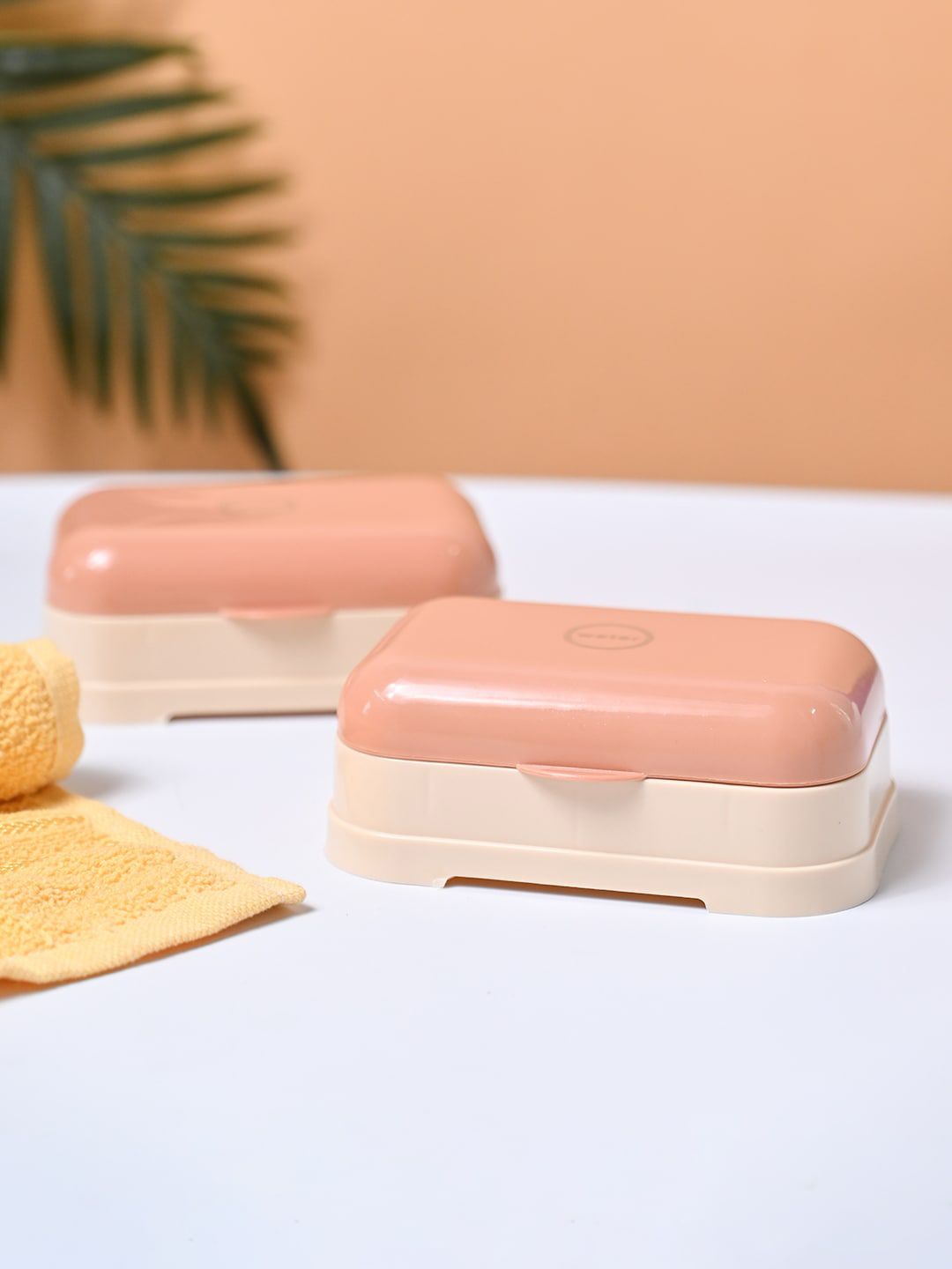 MARKET99 Peach 2 Pieces Glossy Soap Dish
