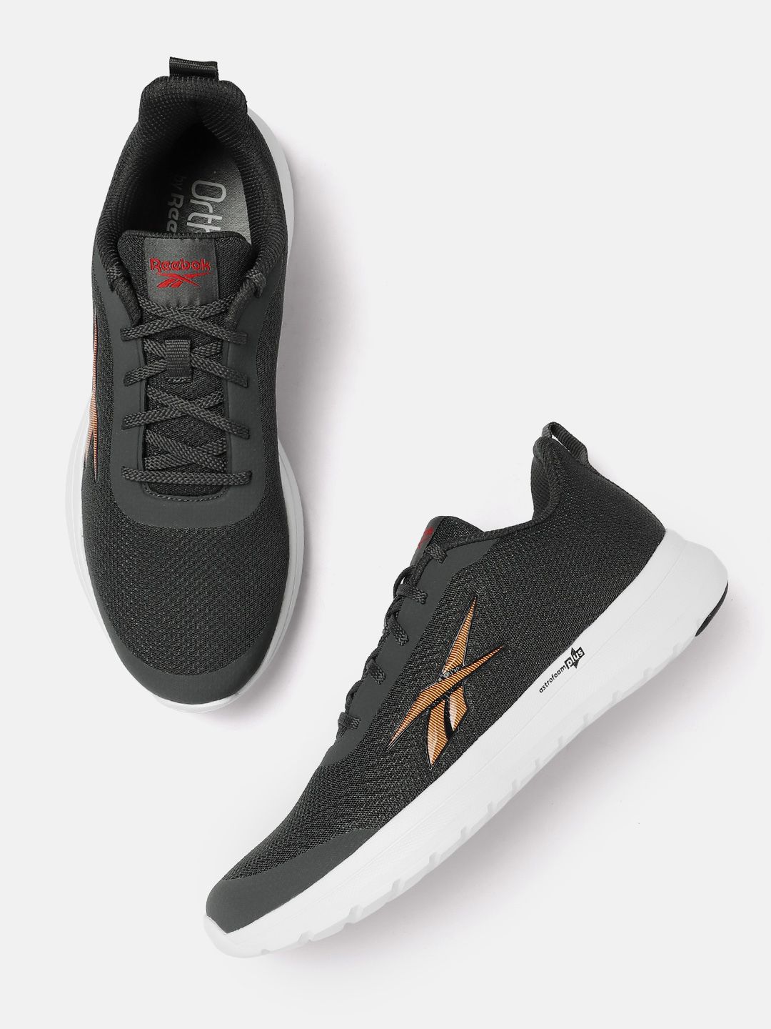 Reebok Men Woven Design Lunar Walk Shoes