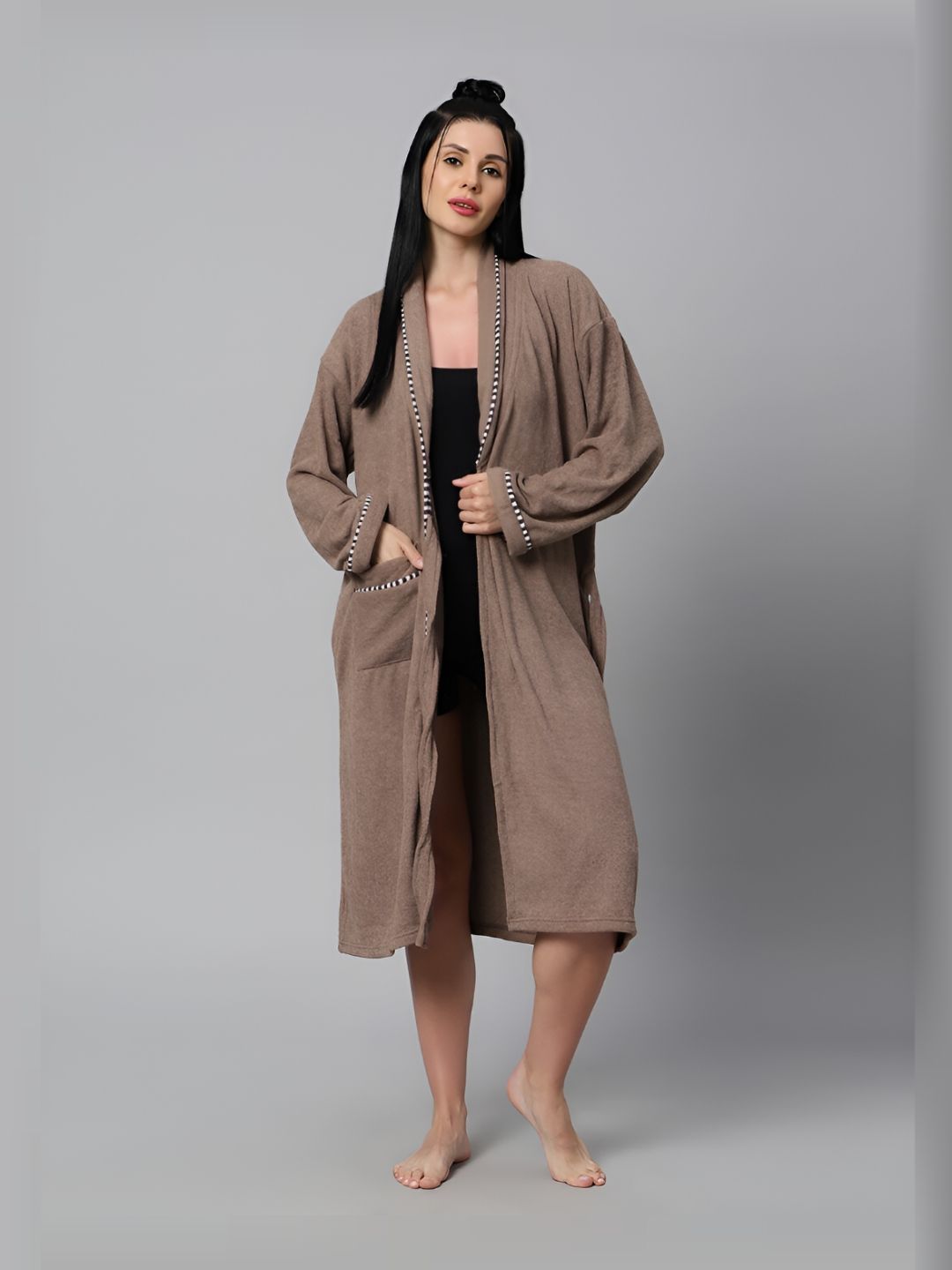 HotGown Women Printed Detailed Collar Water Absorbent Long Sleeves Bath Robe