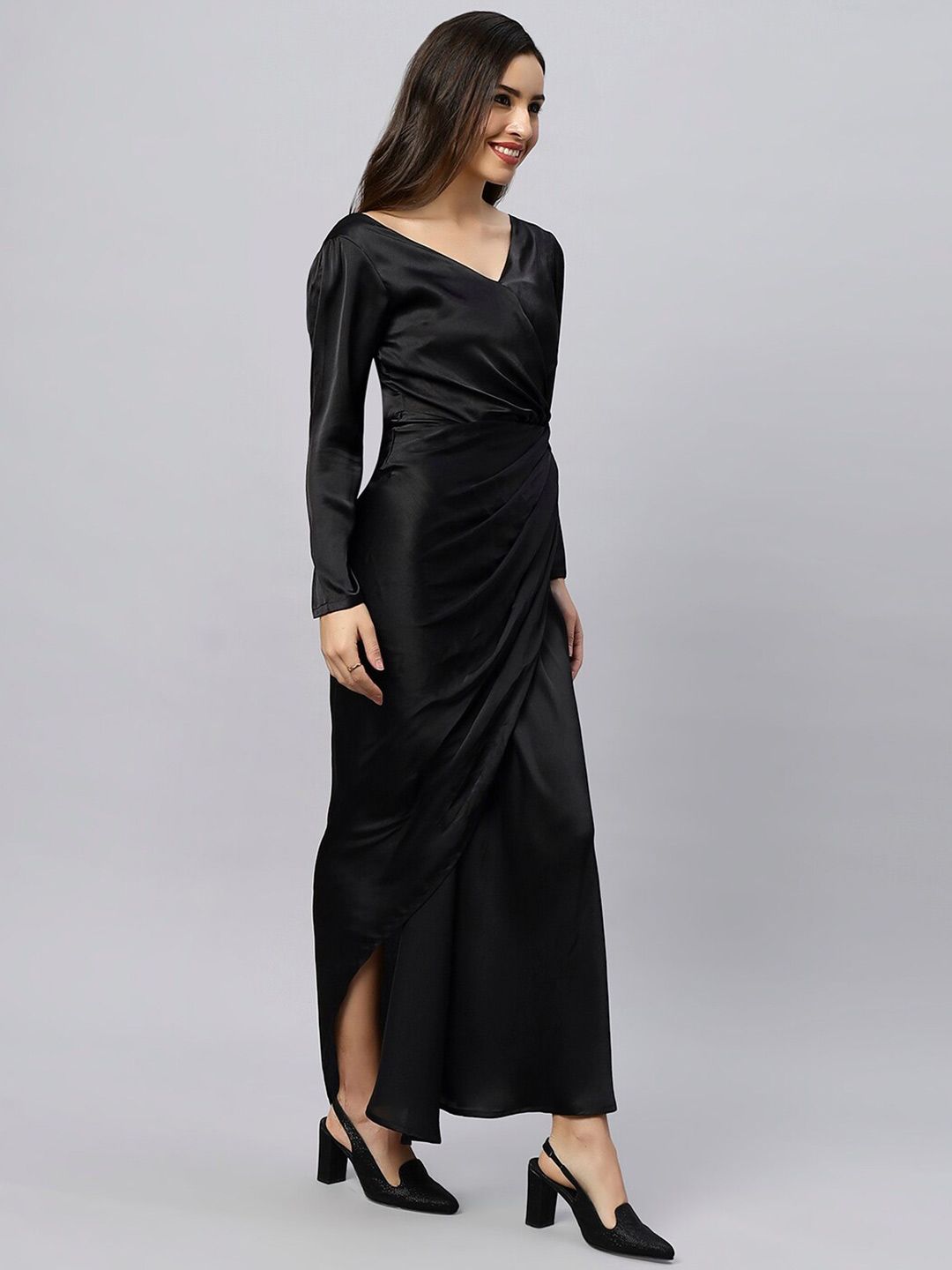 Buy DressBerry Black V-Neck Long Sleeves Gathered Ruched Satin Maxi Dress -  Dresses for Women 28456596 | Myntra