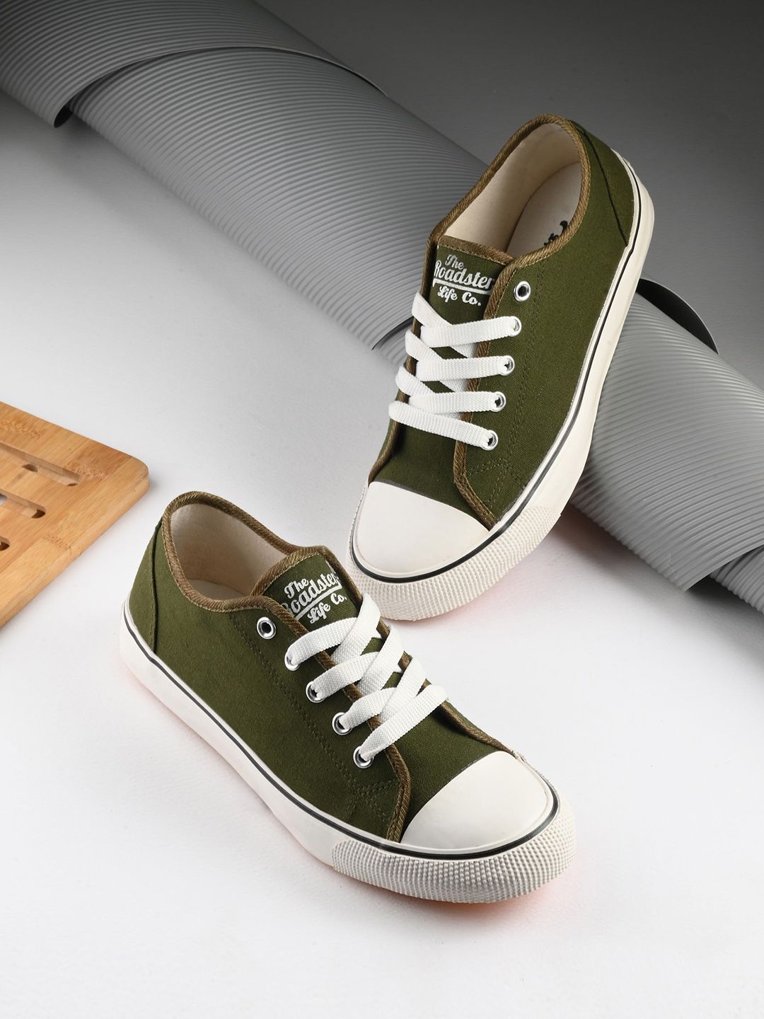 The Roadster Lifestyle Co. Women Olive Green Colourblocked Lace-Up Sneakers