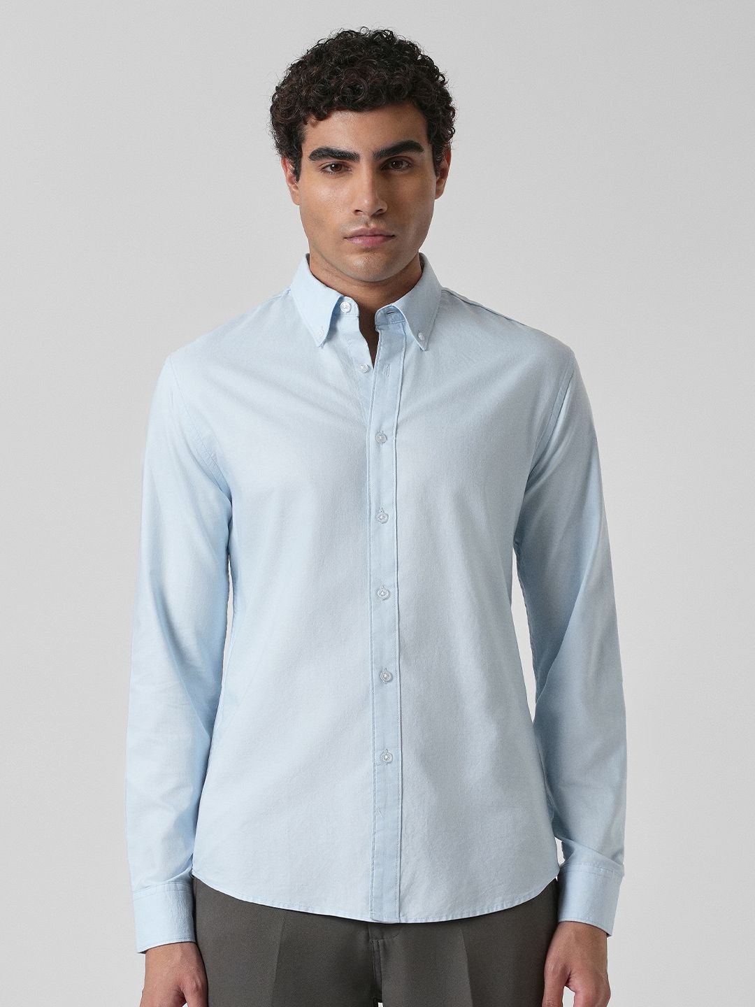 Banana Club Classic Button-Down Collar Oxford Cotton Casual Shirt