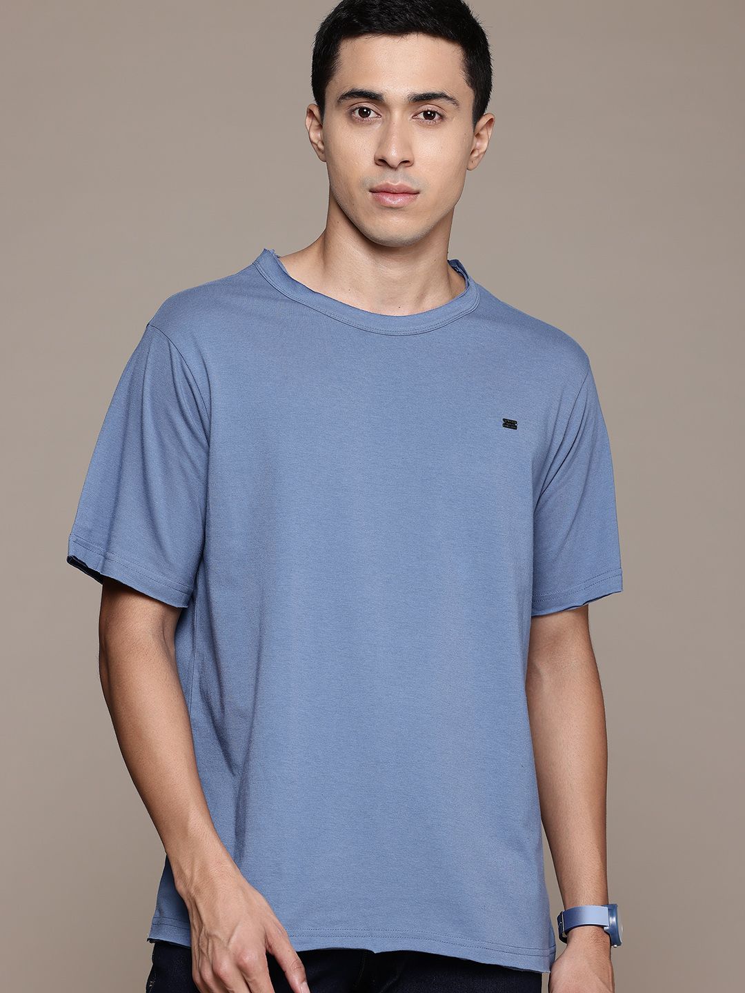 The Roadster Lifestyle Co. Drop-Shoulder Sleeves T-shirt