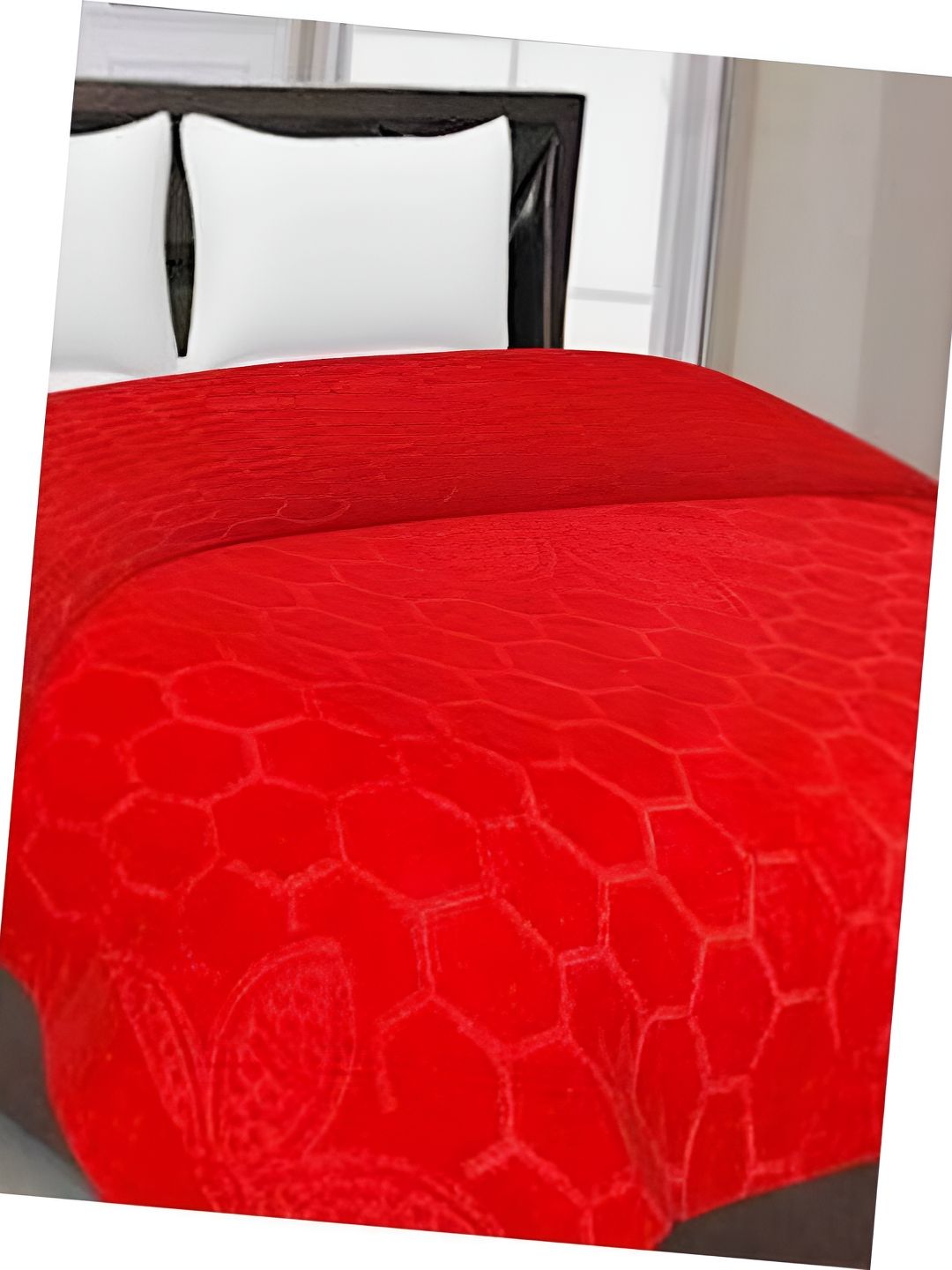 RF RELAXFEEL Red Geometric Heavy Winter 400 GSM Single Bed Blanket
