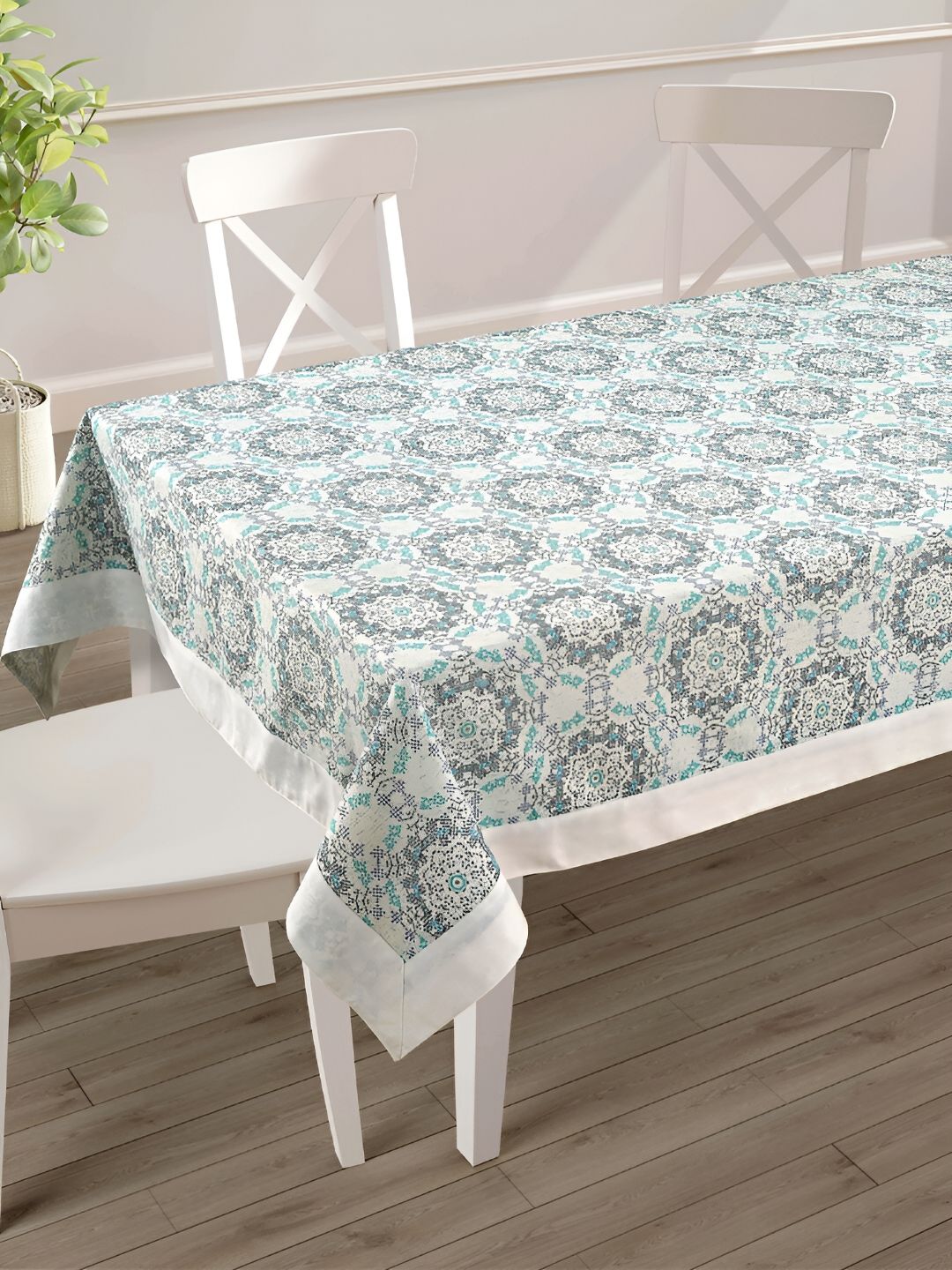 SWAYAM Cream-Coloured Geometric Printed Cotton 6-Seater Table Cover