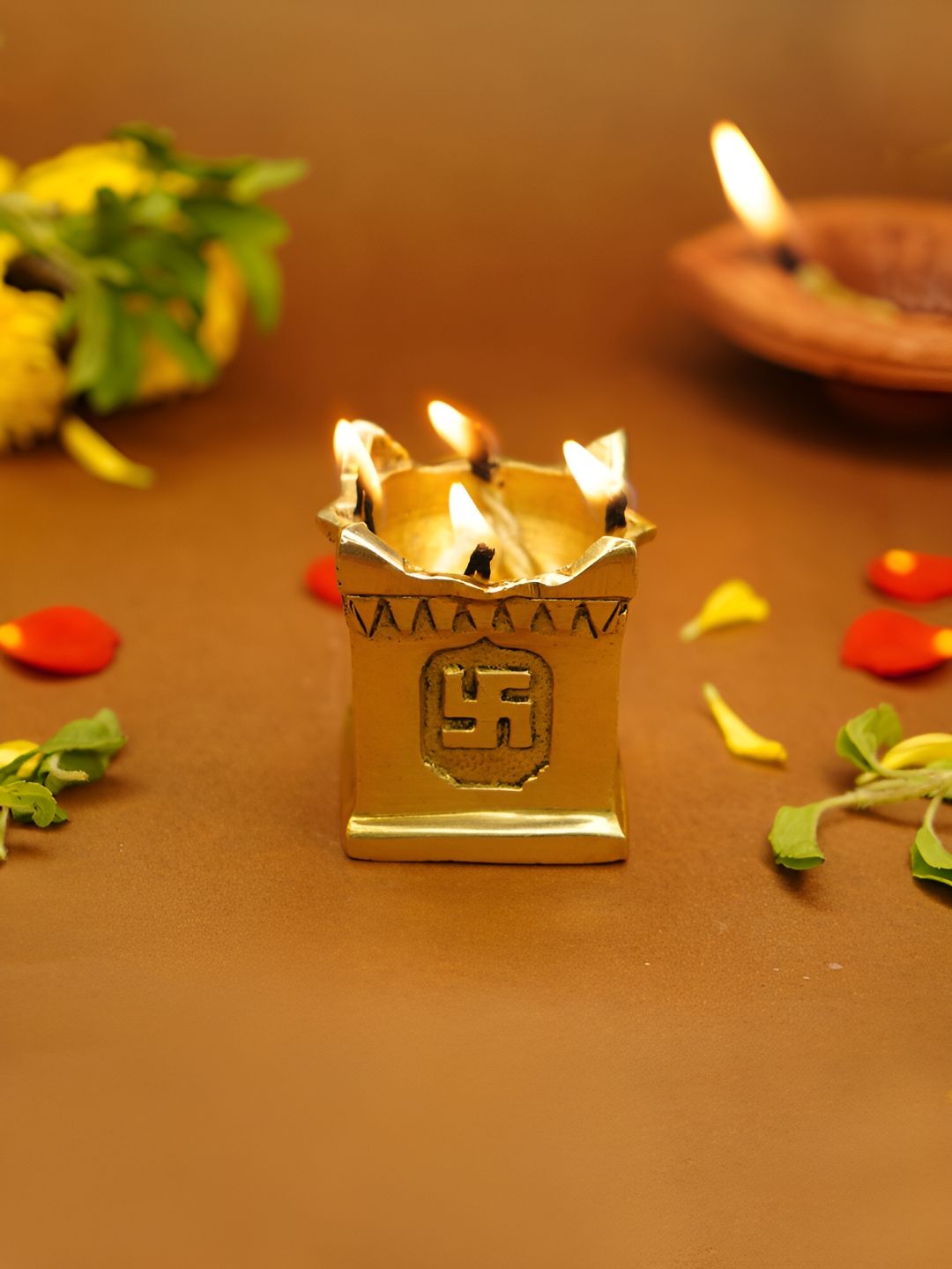 Ekhasa Brass Easy to Clean Diwali Diyas