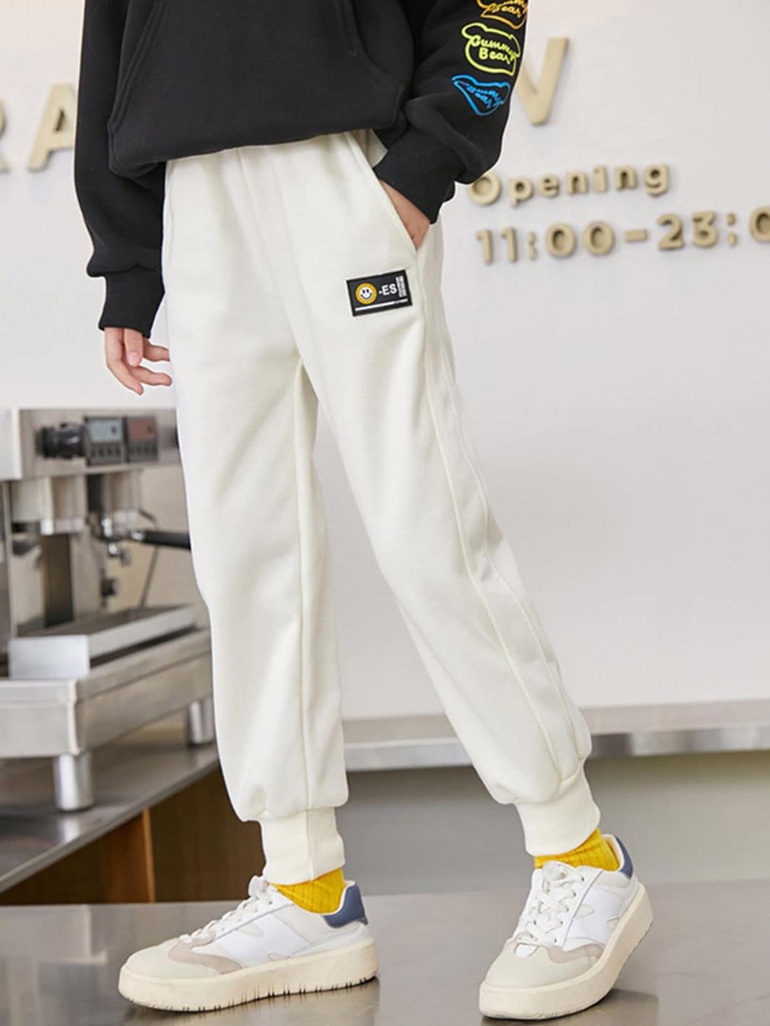 INCLUD Boys Cotton Mid-Rise Regular-Fit Joggers