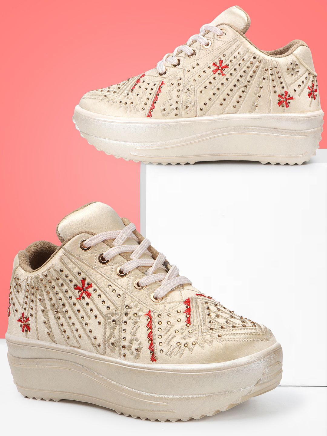 VENDOZ Women Embellished Lightweight Sneakers