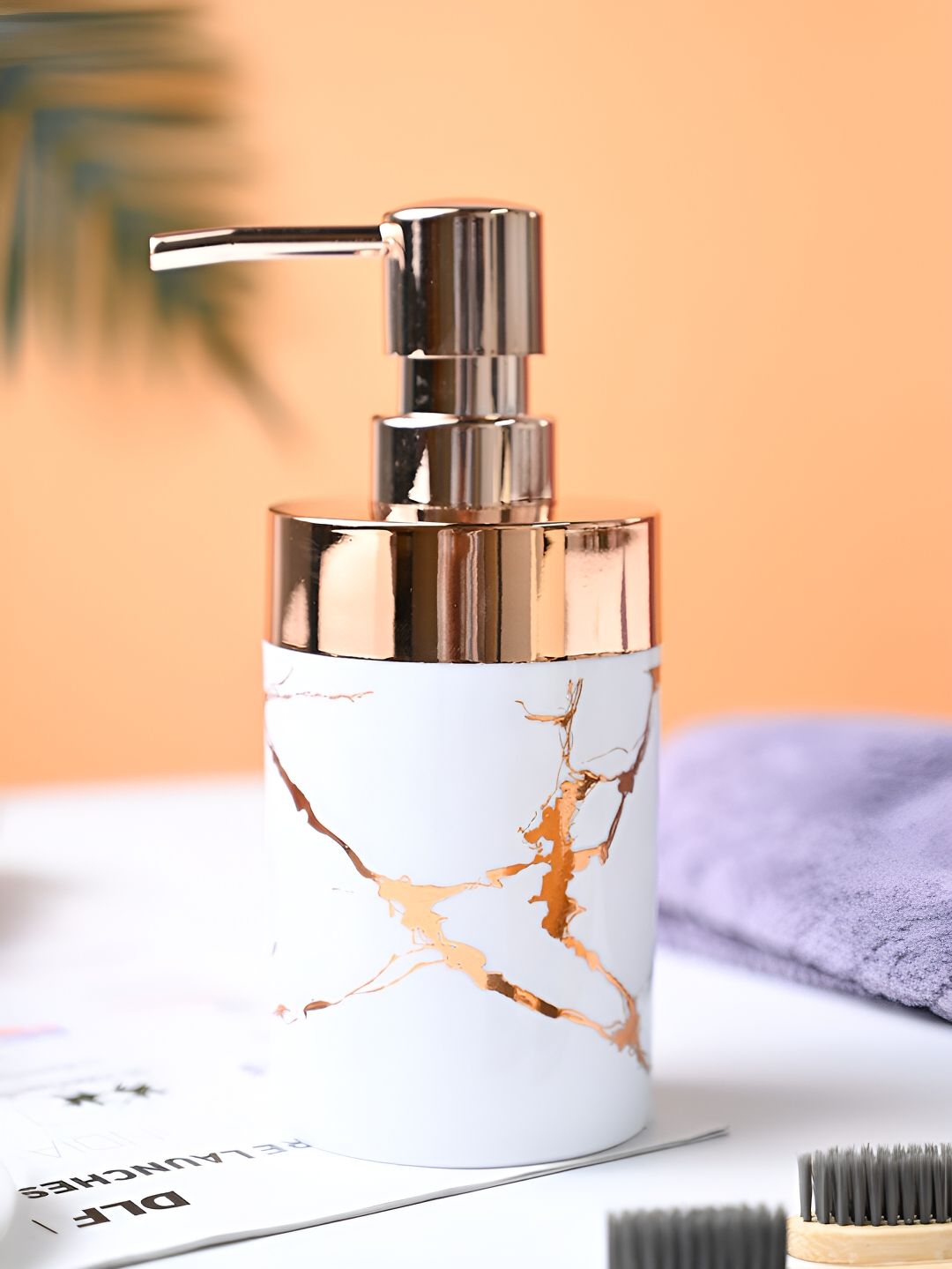 MARKET99 White Abstract Soap Dispenser 280ml