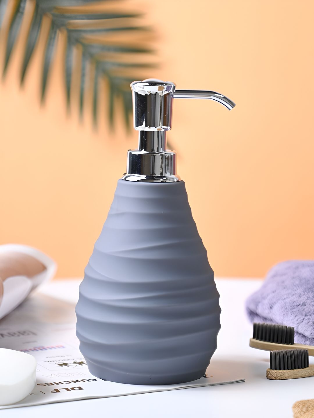 MARKET99 Grey Textured Soap Dispenser 310ml