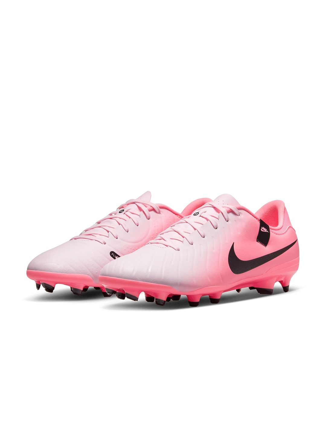 myntra nike football boots