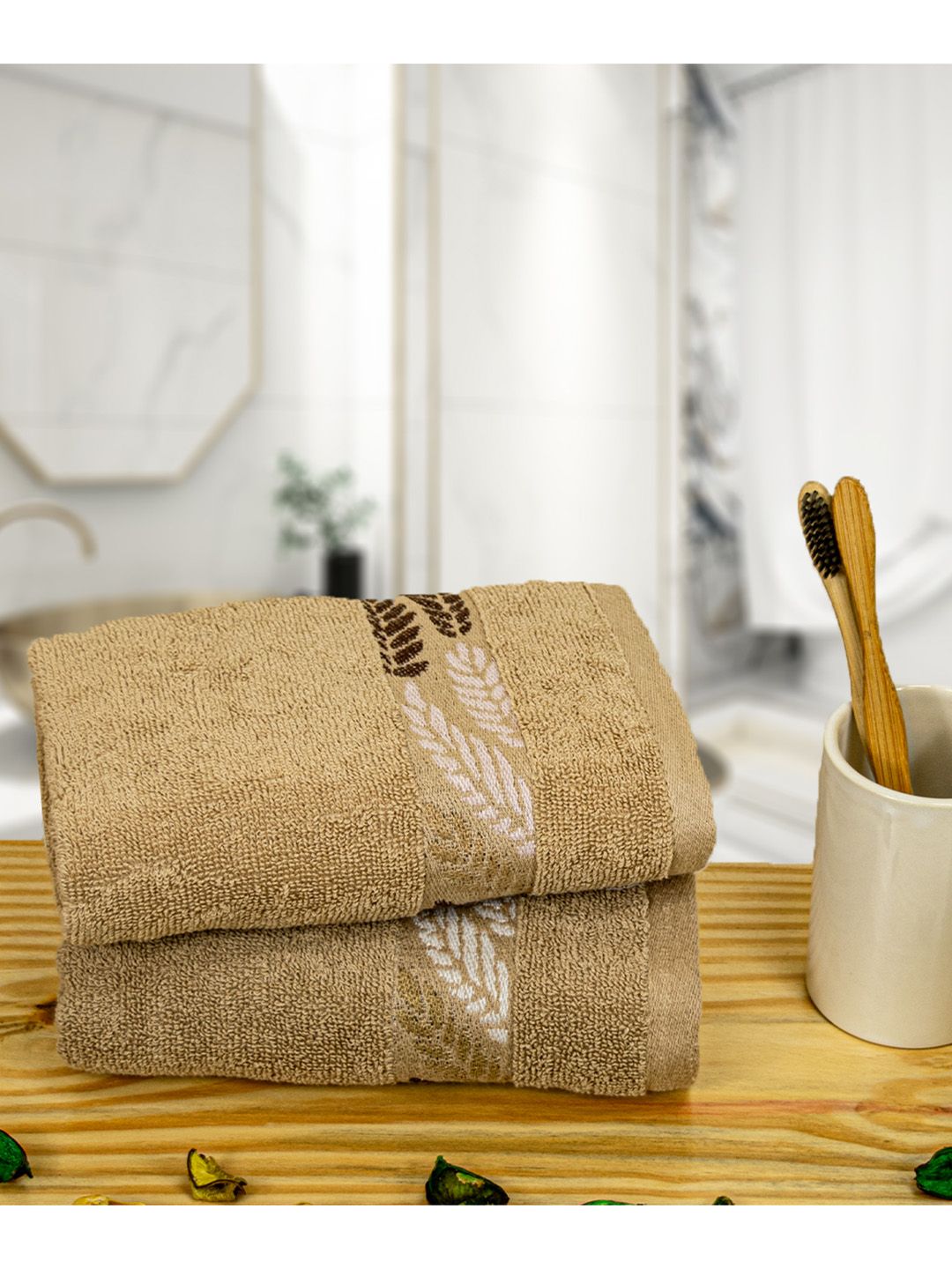 RANGOLI Beige & White 2 Pieces 470GSM Printed Pure Cotton Hand Towels