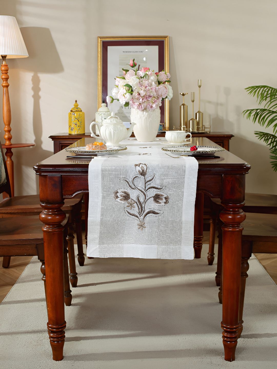 TANLOOMS White & Brown Embroidered Table Runner
