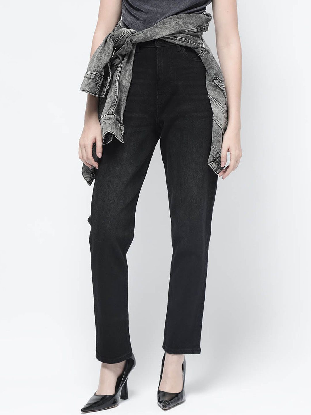 Black Plain Mom Fit Fit Mid Rise Jeans