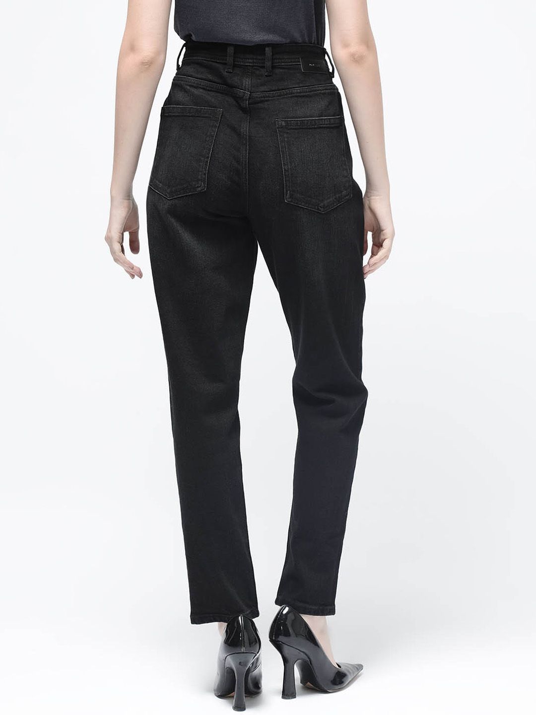 Black Plain Mom Fit Fit Mid Rise Jeans