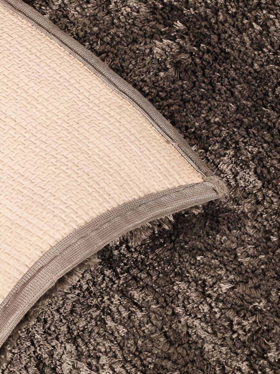 Aura Grey 2Pcs Textured 110 GSM Non Slip Bath Rugs