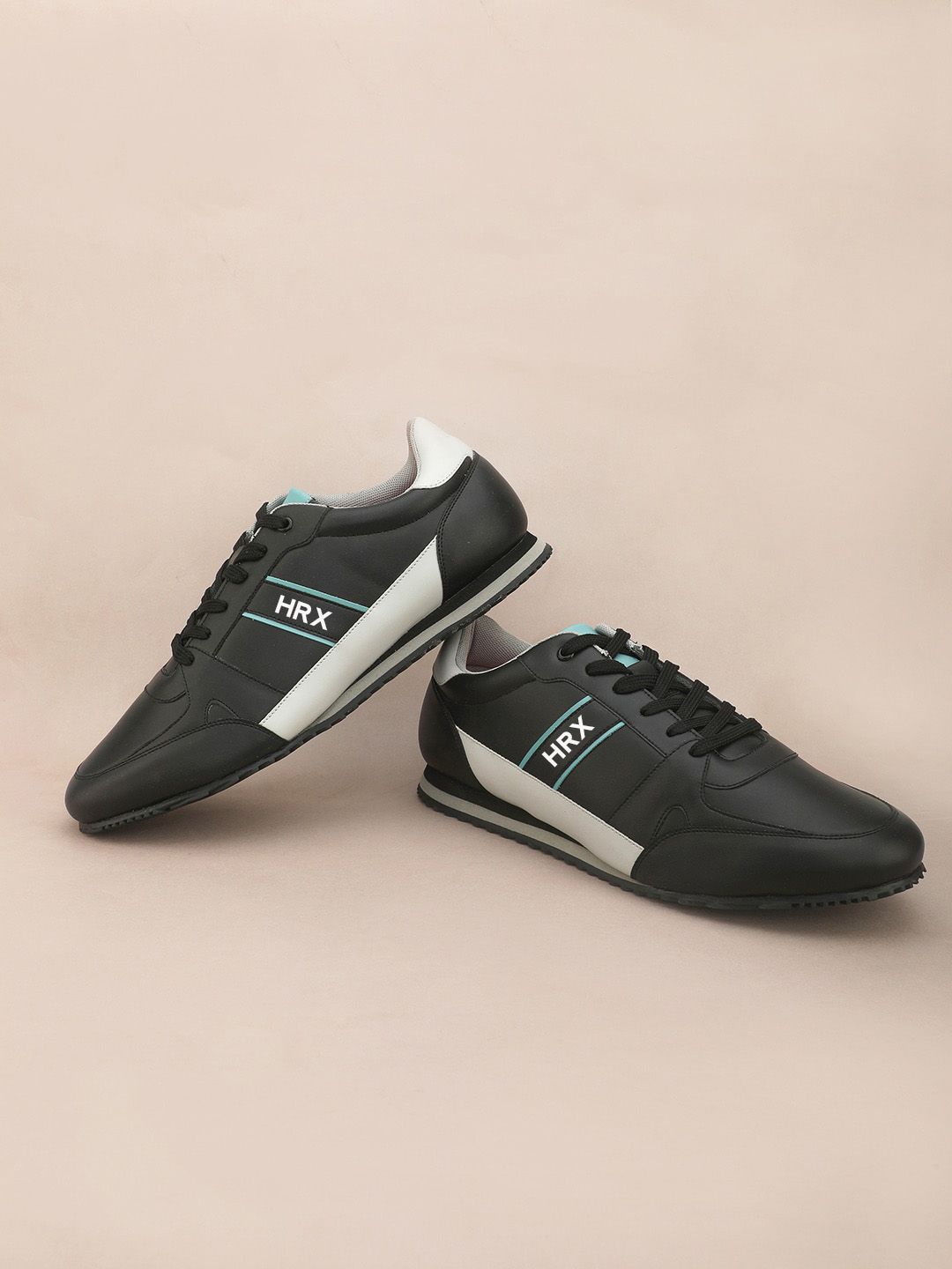 HRX by Hrithik Roshan Men Colourblocked Lace Up Lightweight Sneakers