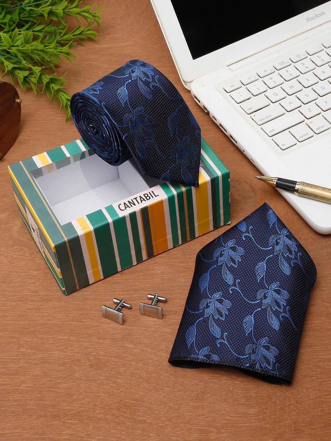 Cantabil Men Printed Tie with Pocket Square & Cufflinks Accessory Gift Set