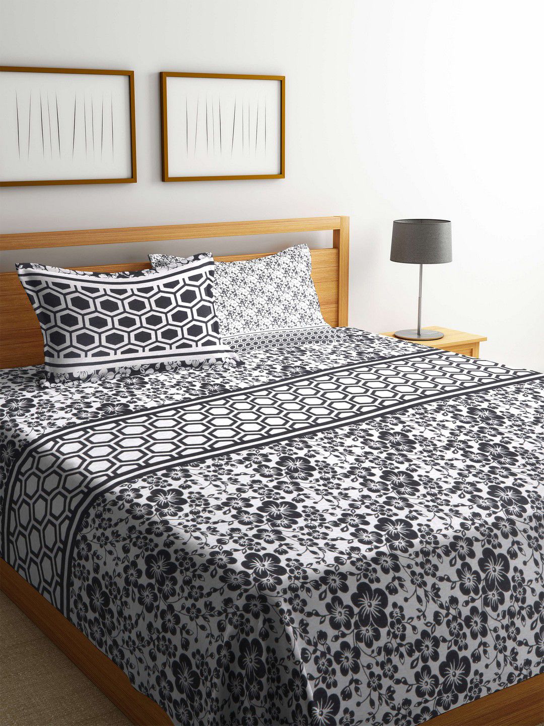 Romee Black & White Printed Polycotton Reversible Double Bed Cover with 2 Pillow Covers Price in India