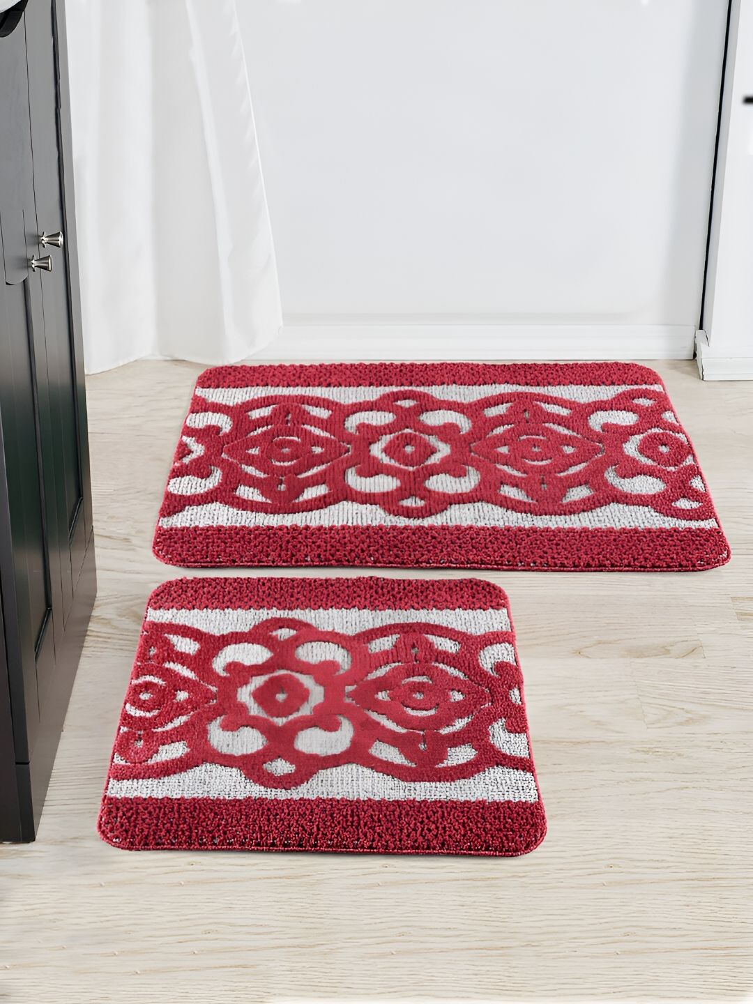 Saral Home 2-pcs Maroon Microfiber Bathmat