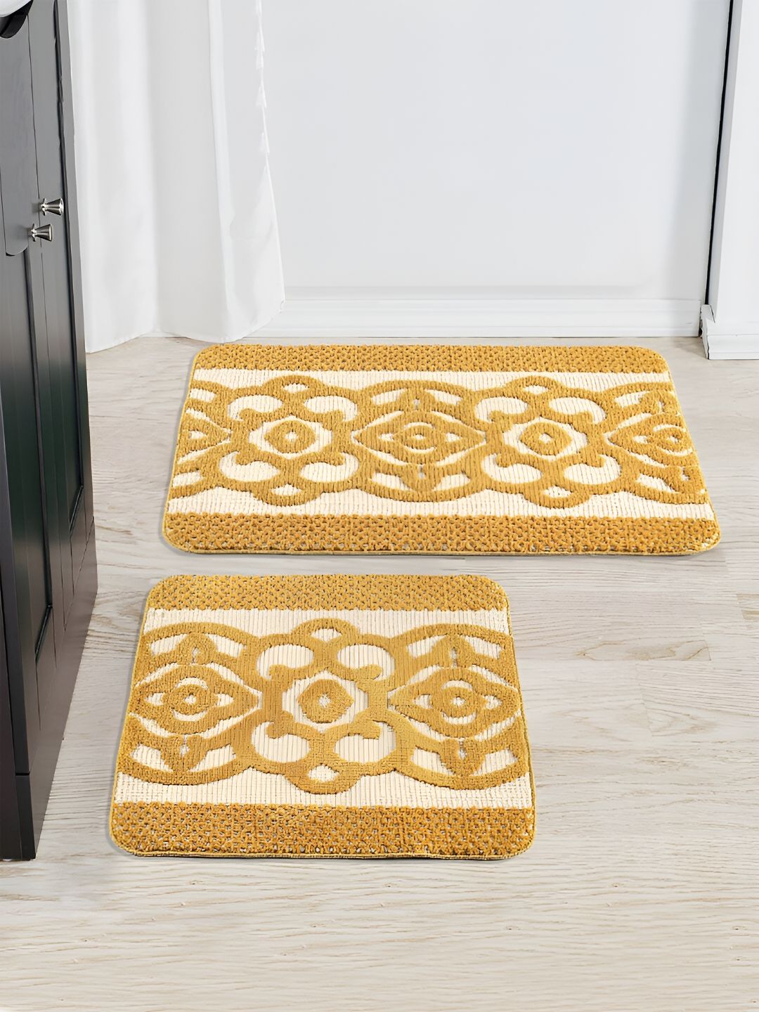 Saral Home 2-pcs Yellow 3000 GSM Microfiber Bathmat