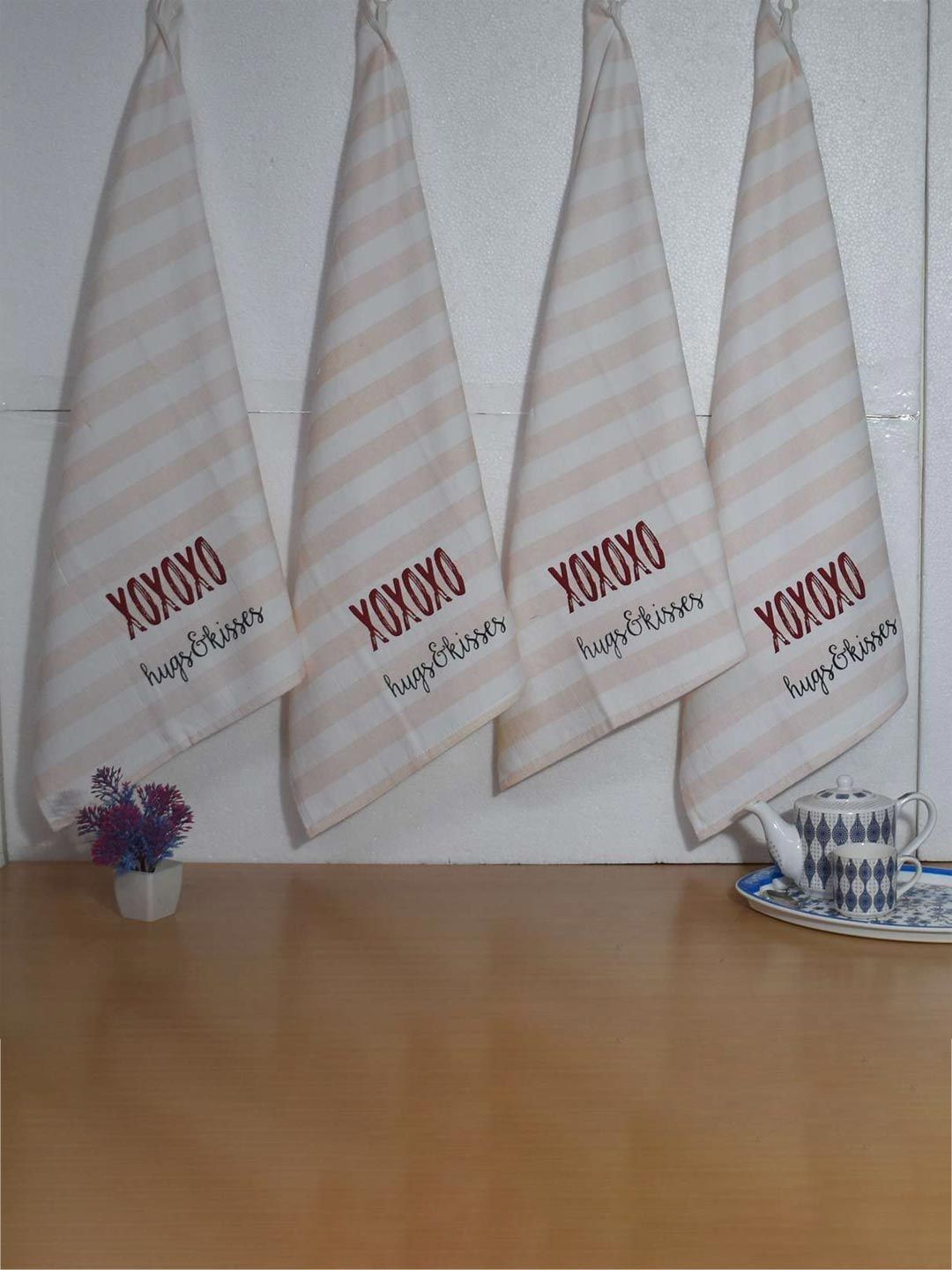 Aura Orange-Colored & White 4 Pieces Checked & Printed 300 GSM Pure Cotton Hand Towels