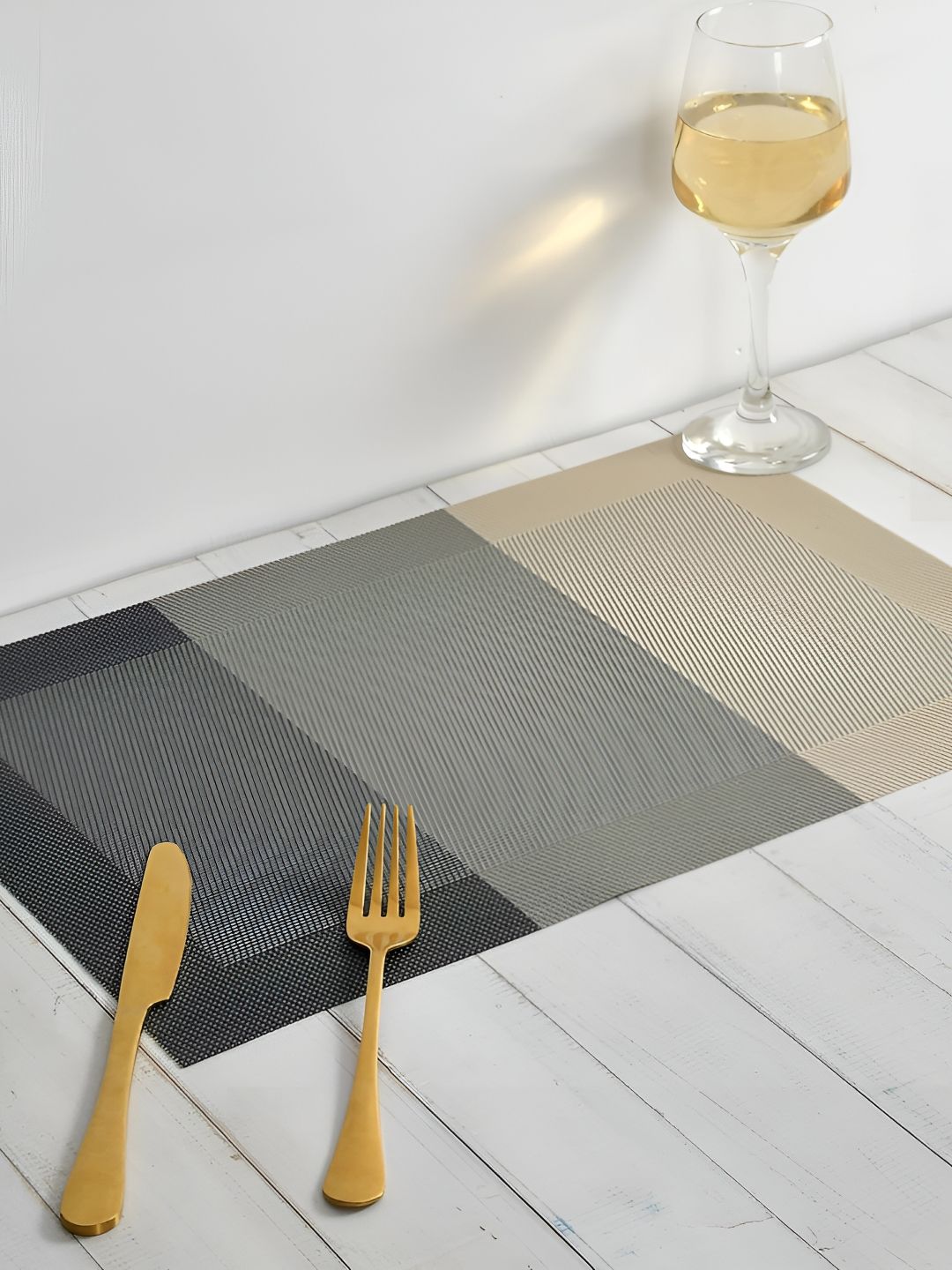 Yellow Weaves 6-pcs Grey & Beige Textured Jute Table Placemats
